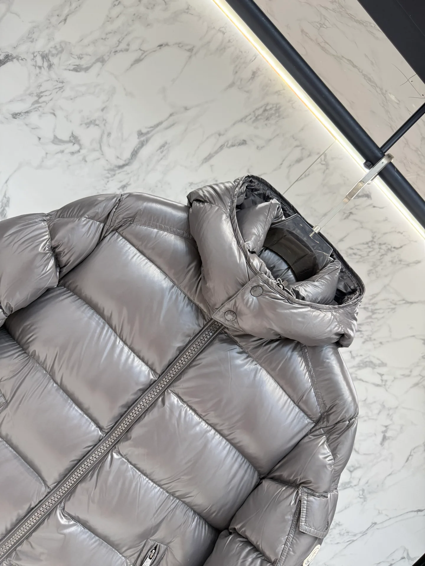 Куртки И Пуховики Мужские Moncler 17919915