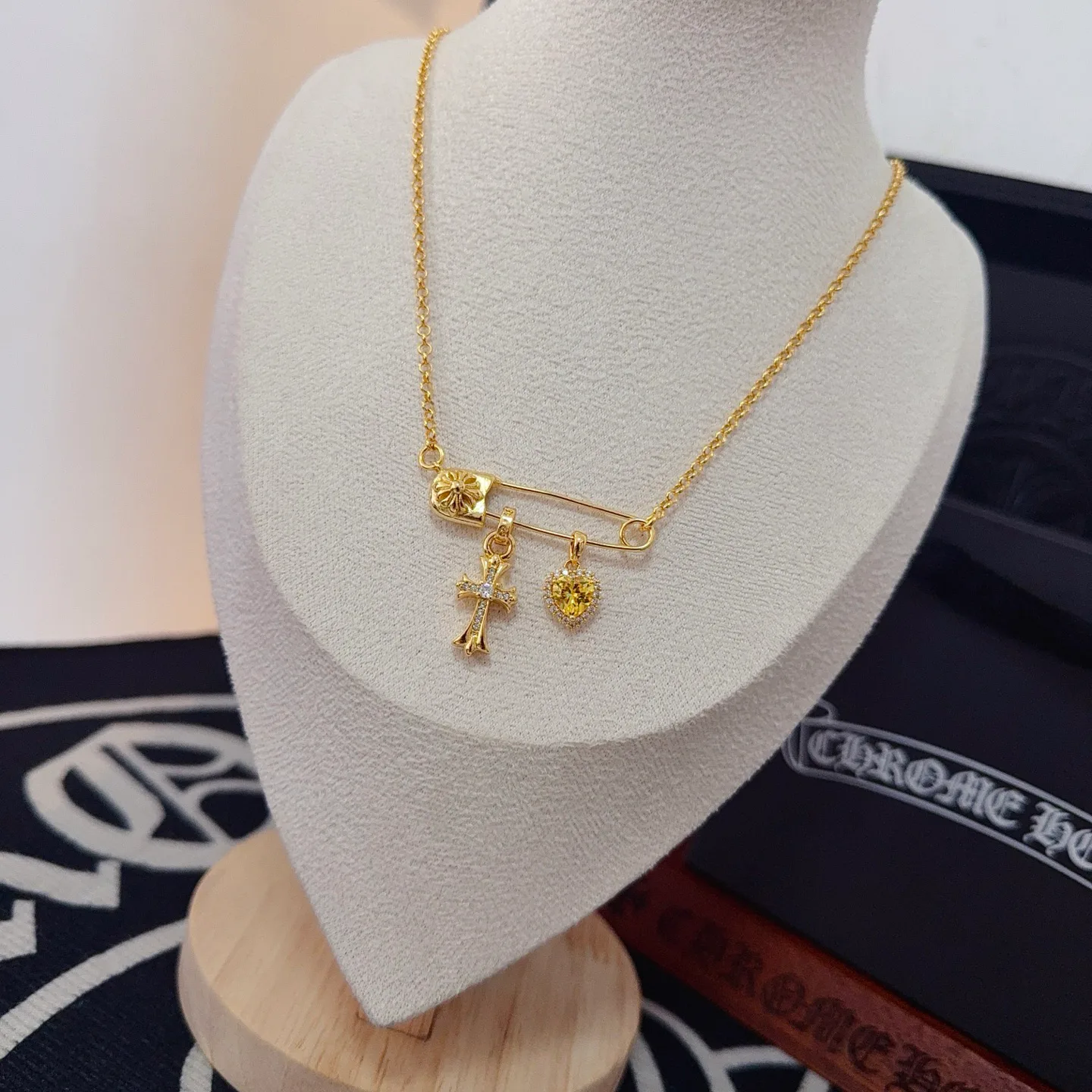 Бижутерия Chrome Hearts 11240588