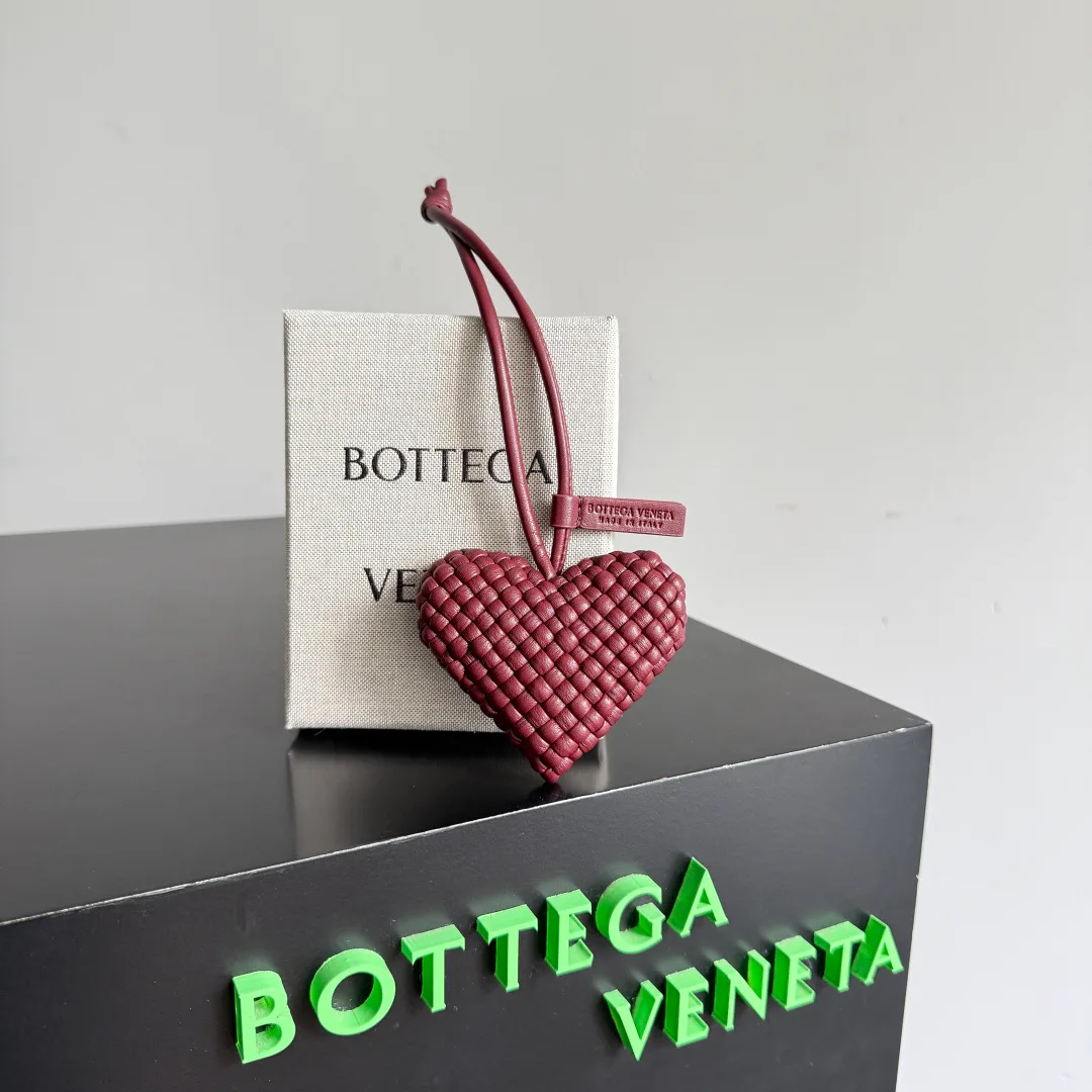 Ключницы Bottega Veneta 545791
