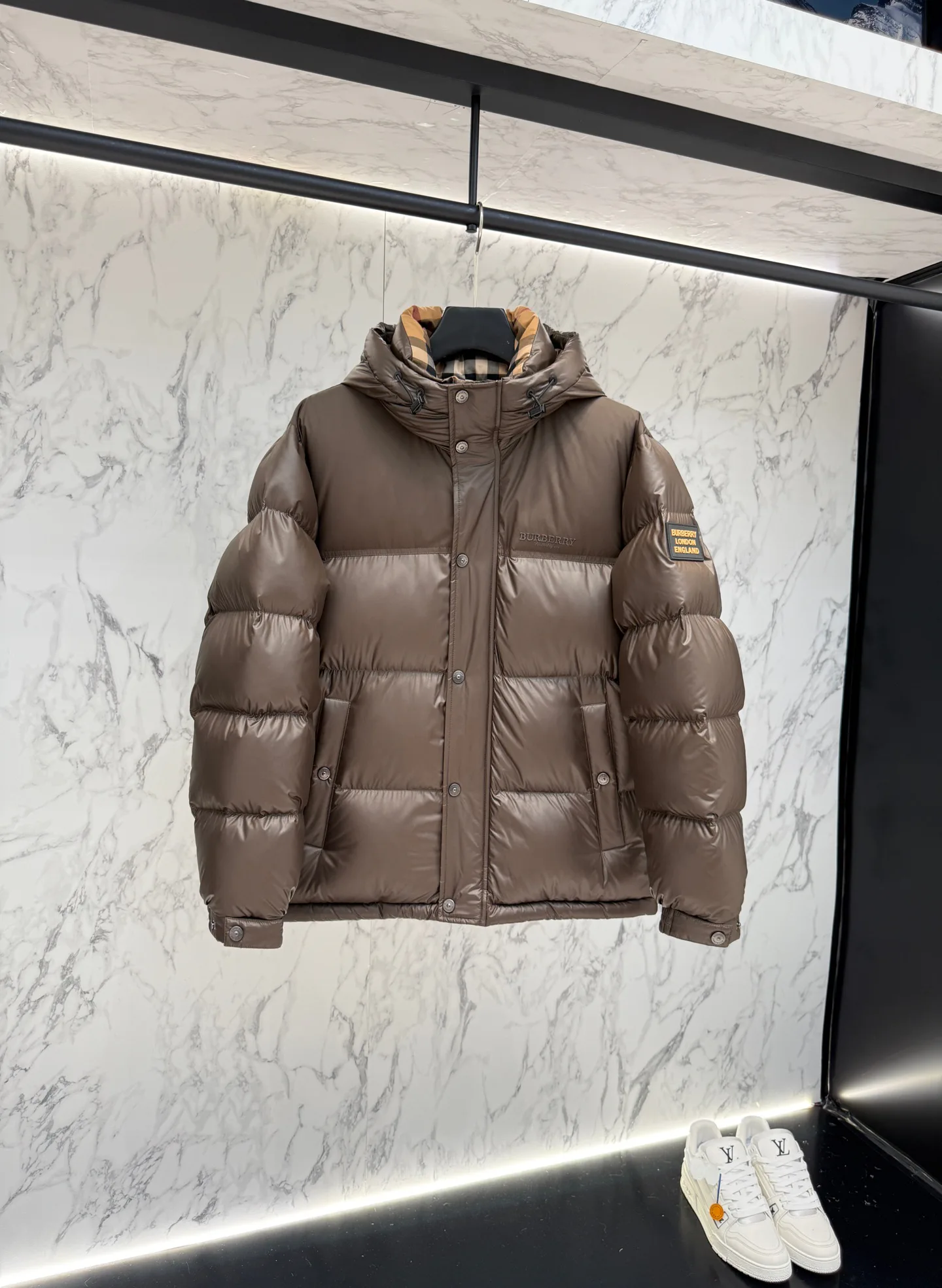 Куртки И Пуховики Женские Burberry 18537394