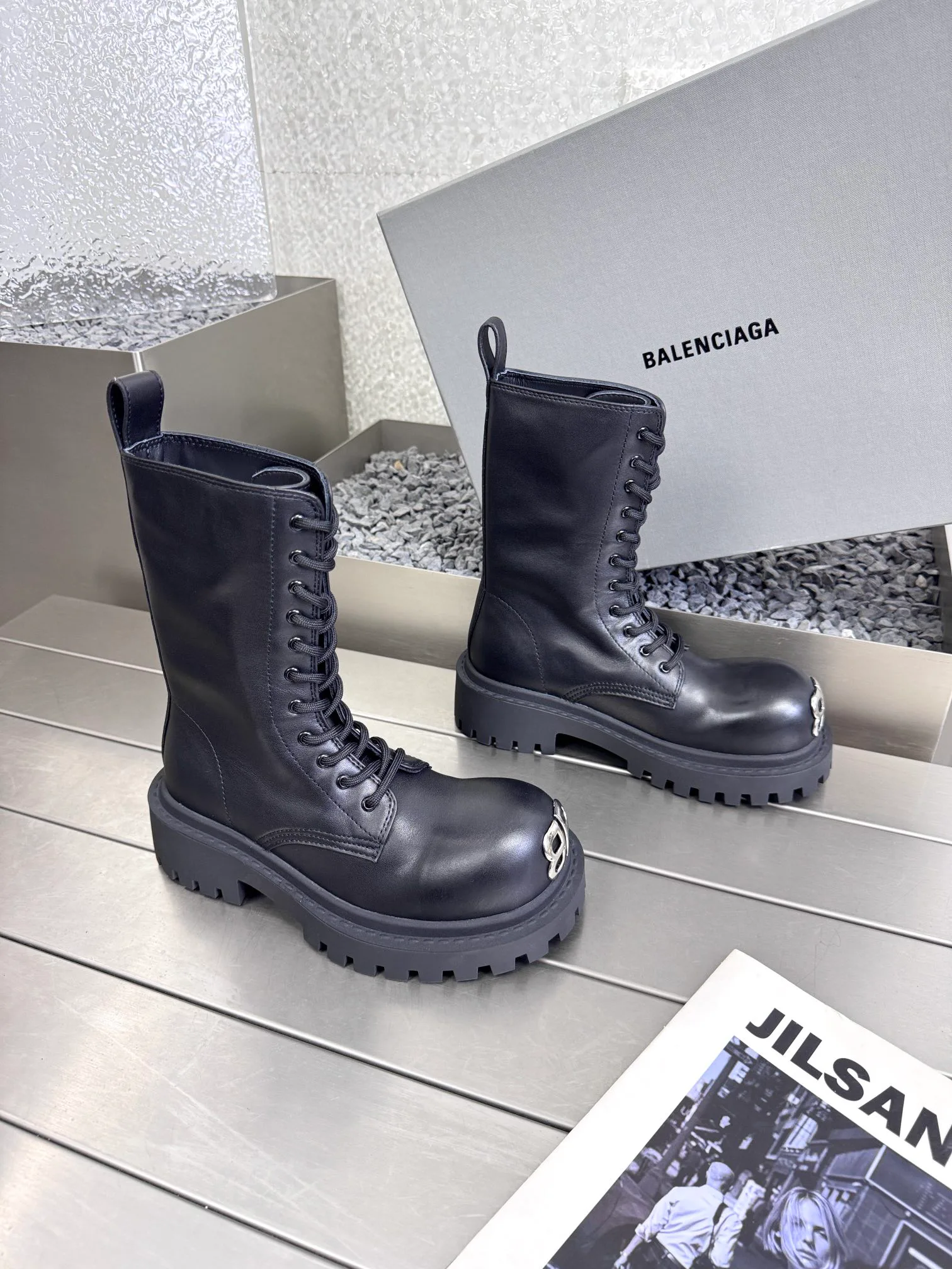 Ботинки Женские Balenciaga 17912875