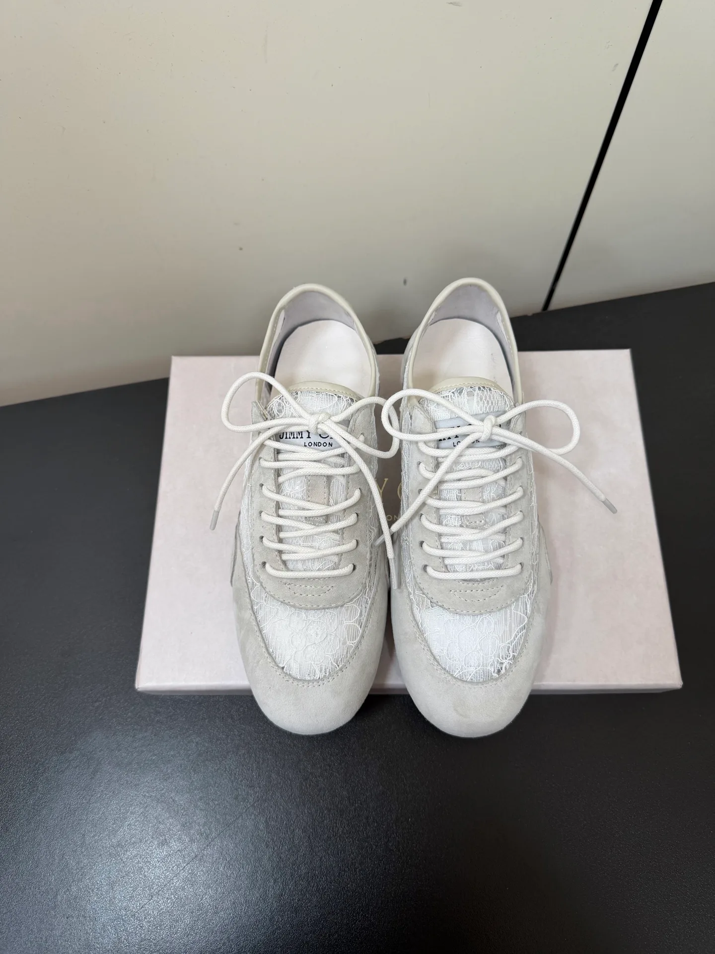 Кроссовки Женские Jimmy Choo 10454115