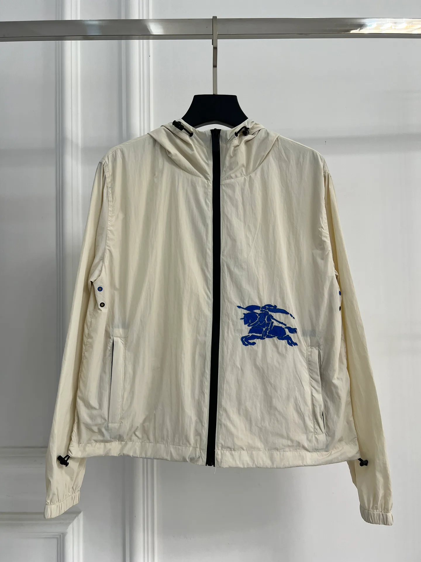 Куртки И Пуховики Женские Burberry 10898902