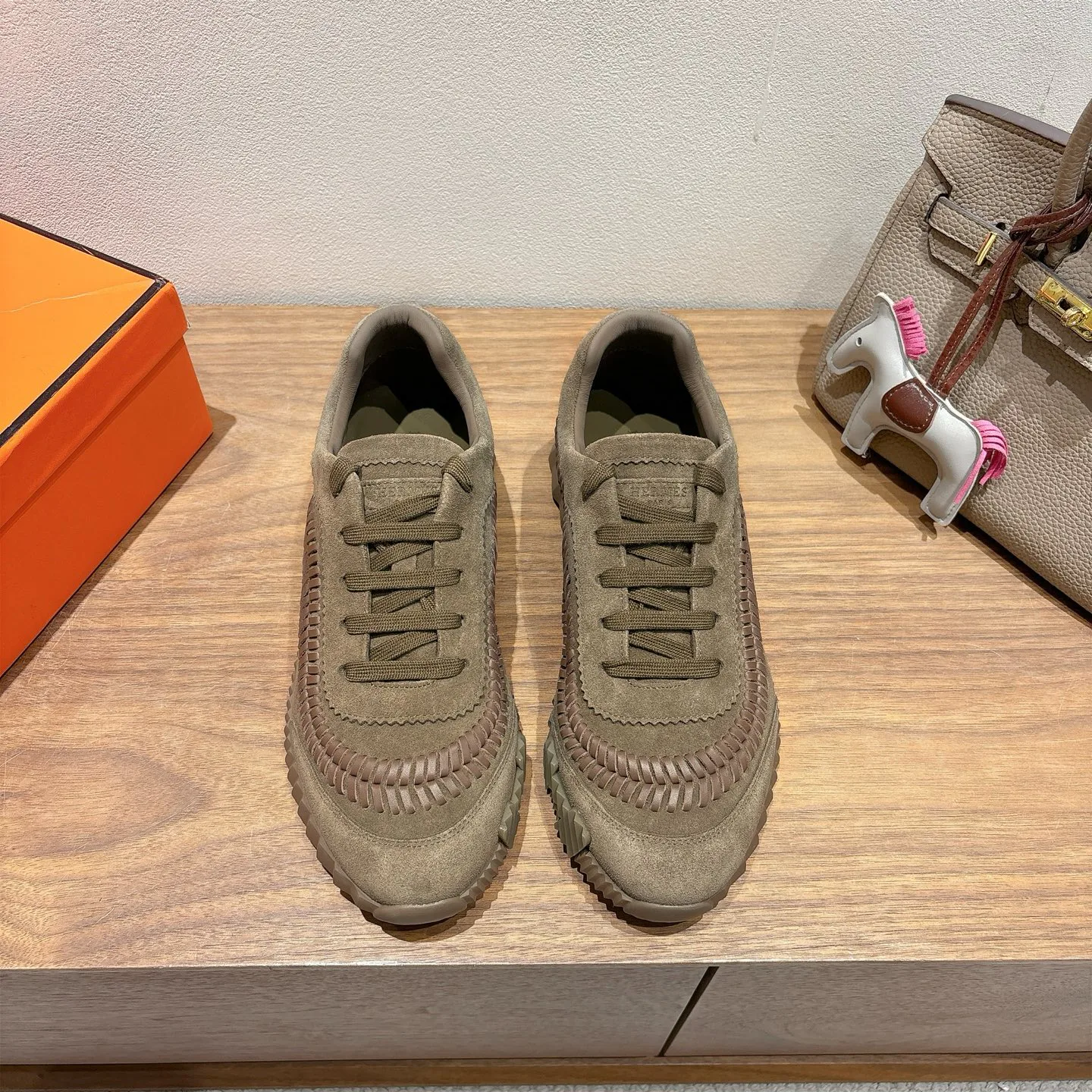 Кроссовки Женские Hermes 10031861