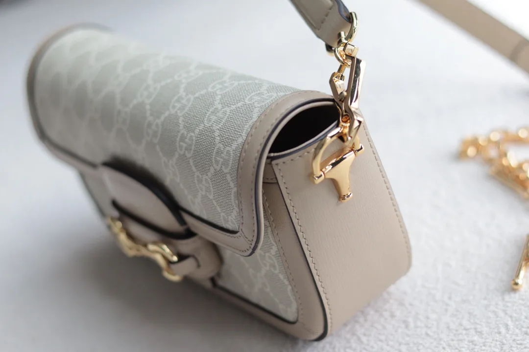 Классические Сумки Женские Gucci 11601473