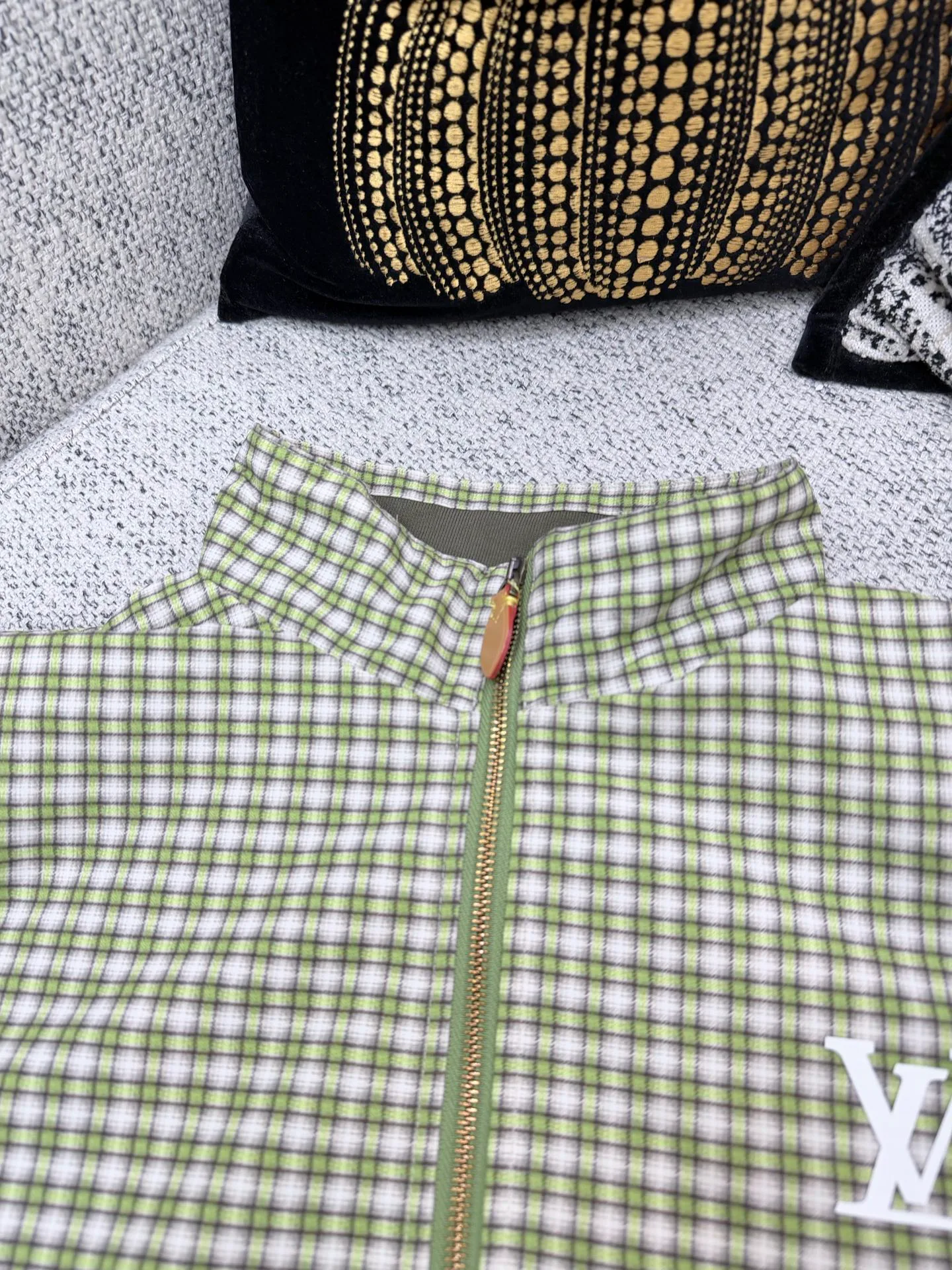 Куртки И Пуховики Женские Louis Vuitton 18623884