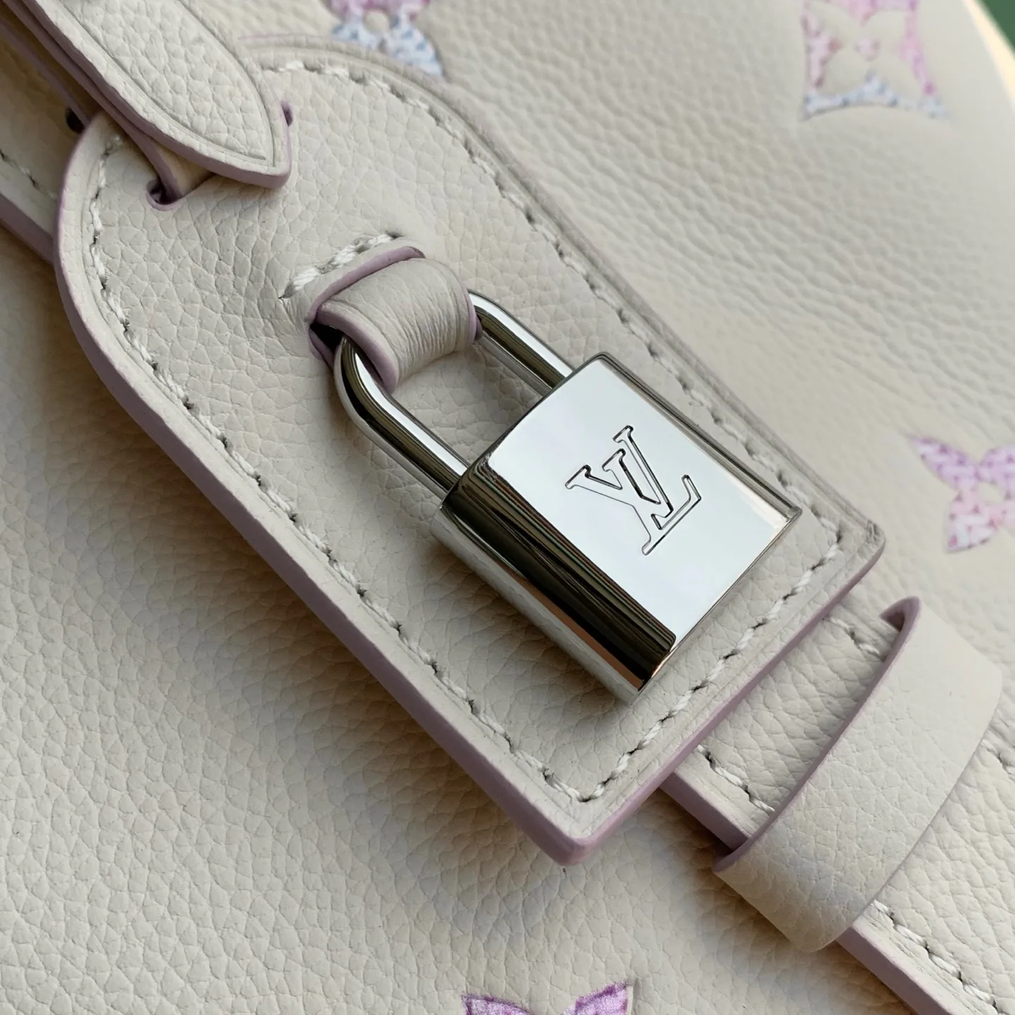Классические Сумки Женские Louis Vuitton 18147483