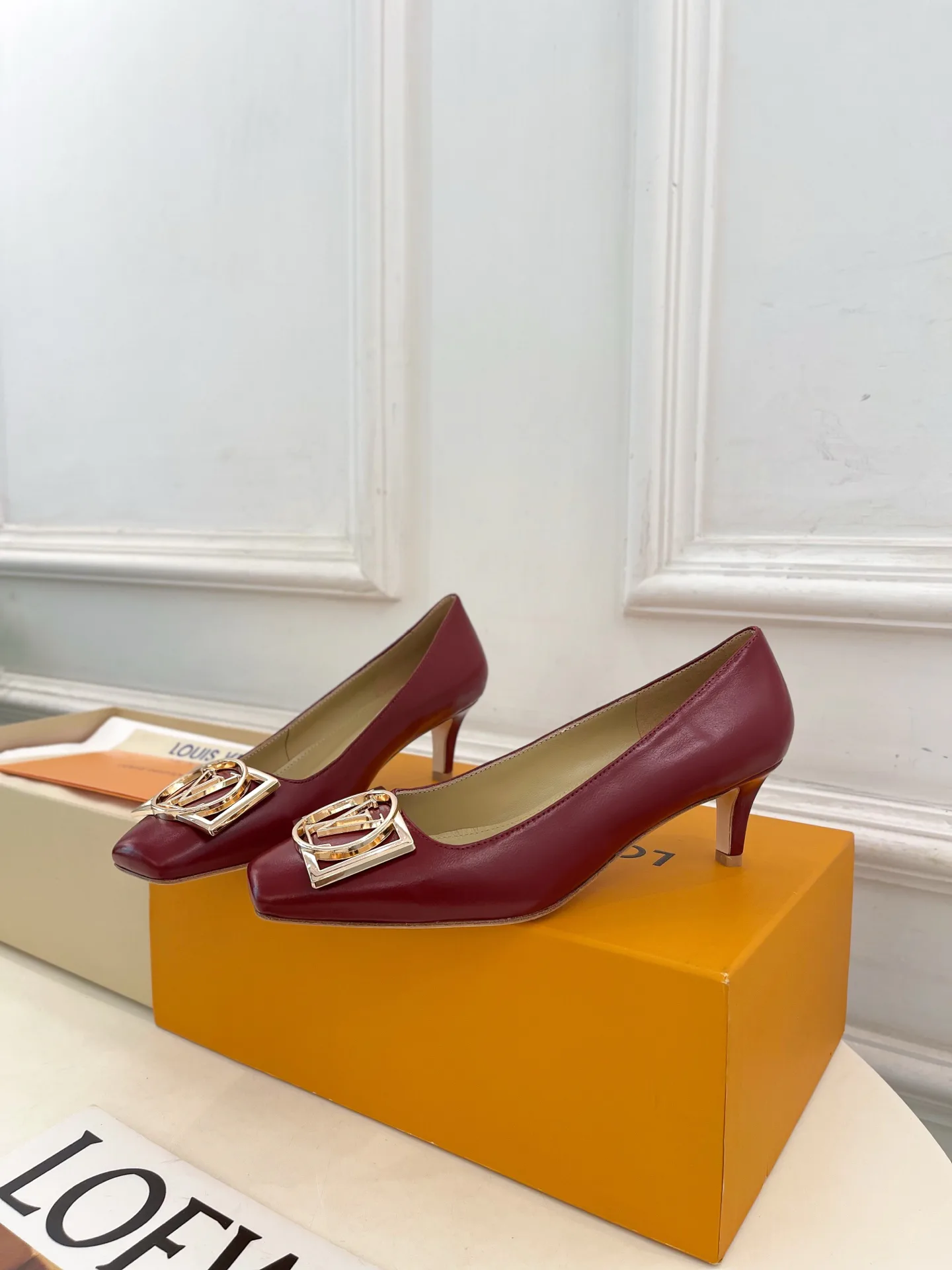 Туфли Женские Louis Vuitton 148112