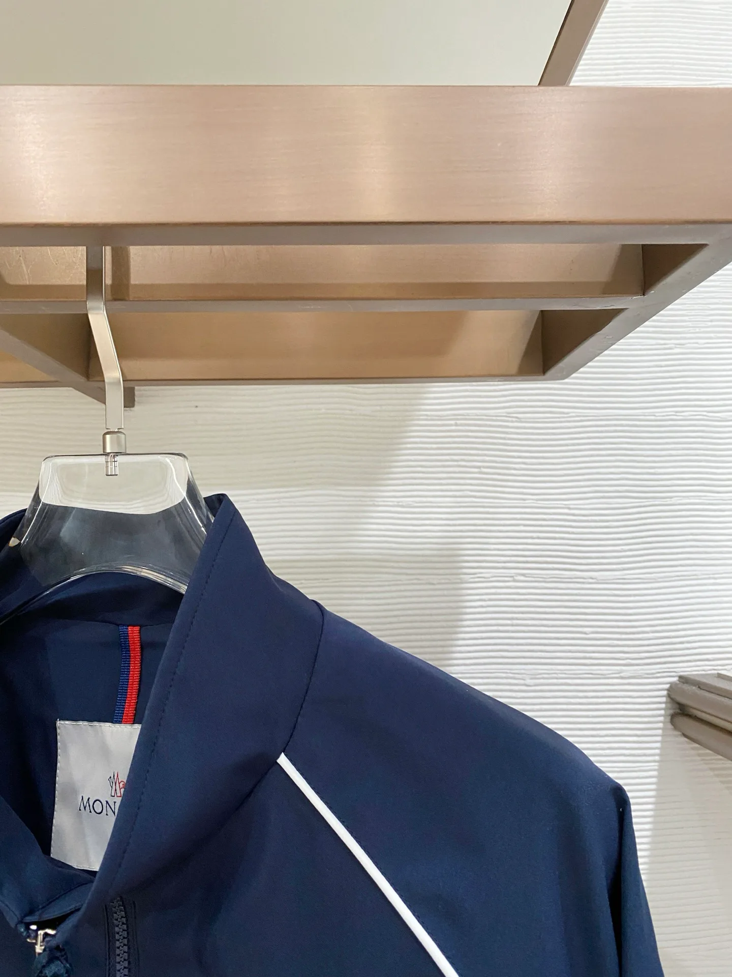 Куртки И Пуховики Мужские Moncler 4600951