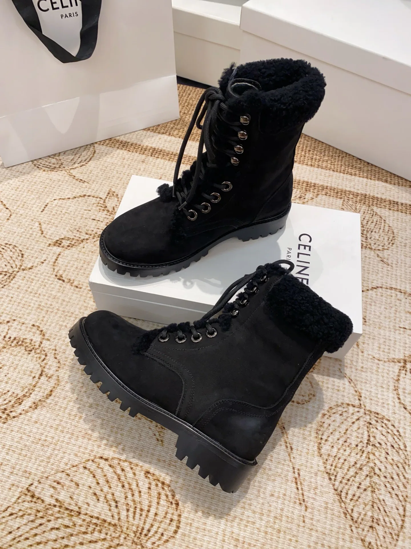 Ботинки Женские Celine 17977071