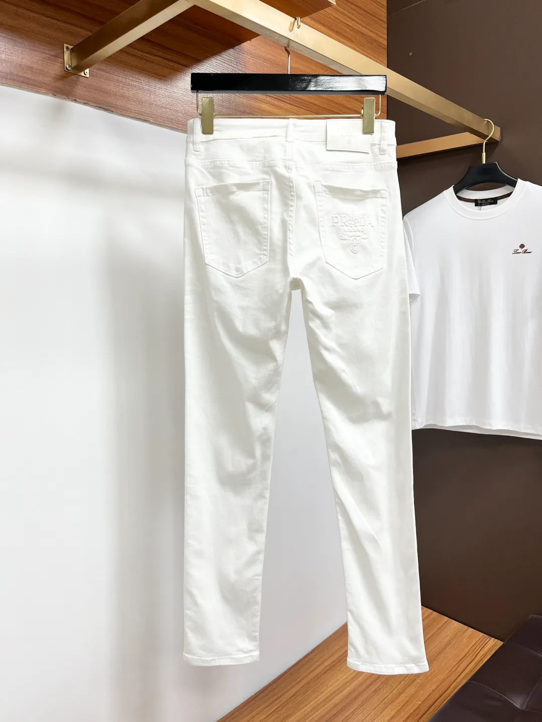 Джинсы Мужские Prada 11411436