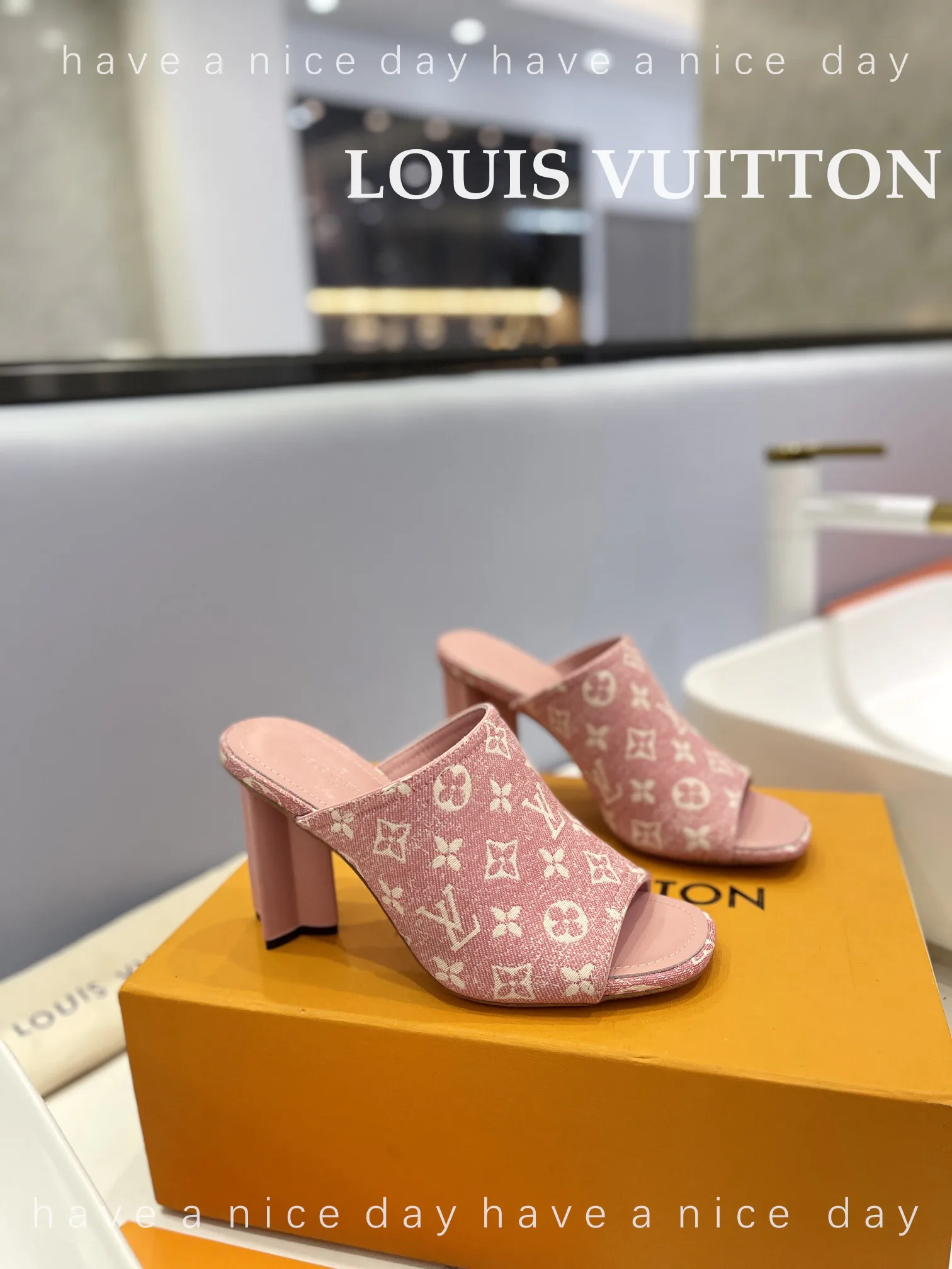 Босоножки Женские Louis Vuitton 9623595