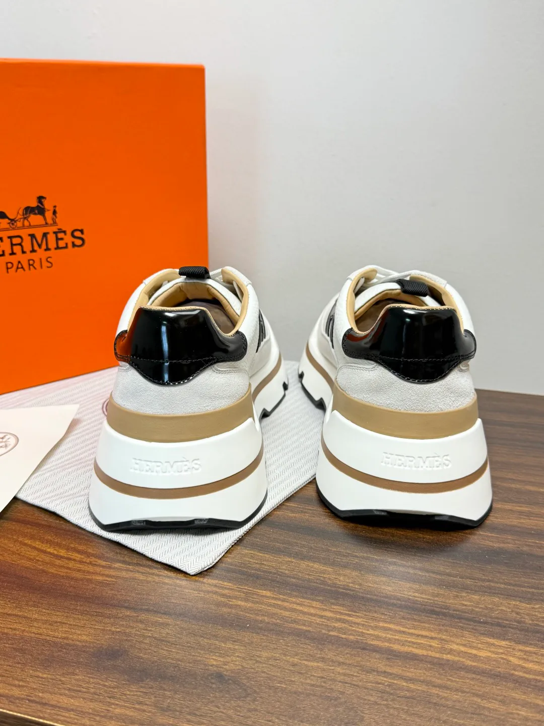 Кроссовки Мужские Hermes 19147605