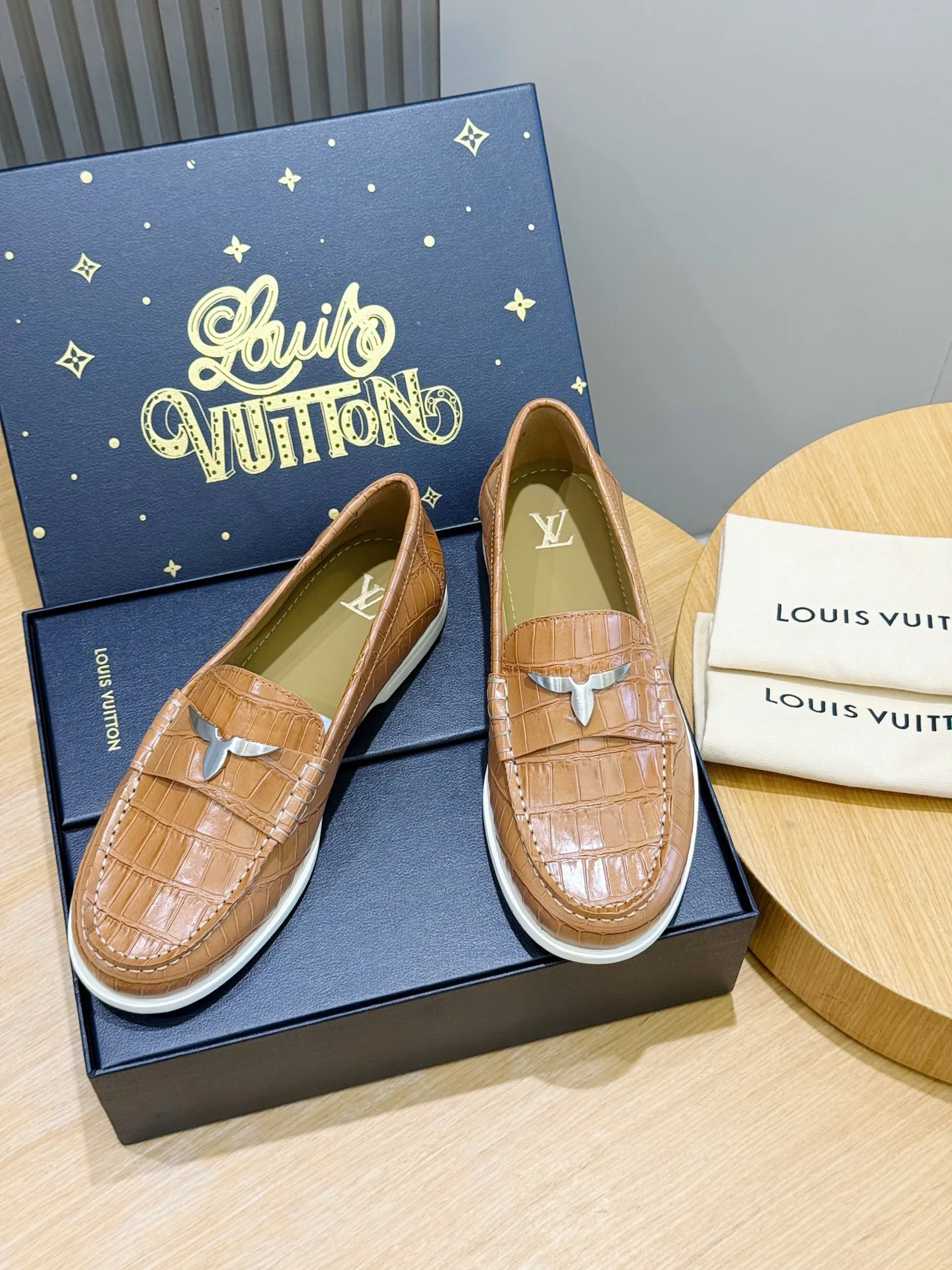 Лоферы И Туфли Мужские Louis Vuitton 18277848