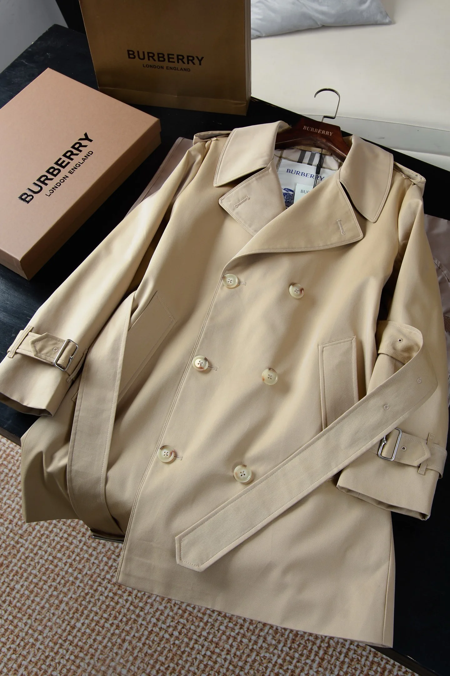 Куртки Женские Burberry Куртки Женские Burberry