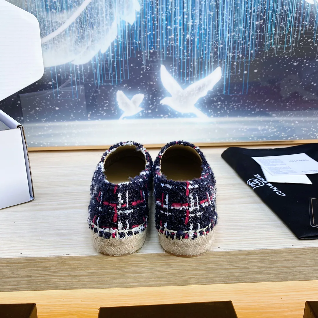 Слипоны Женские Chanel 10479317