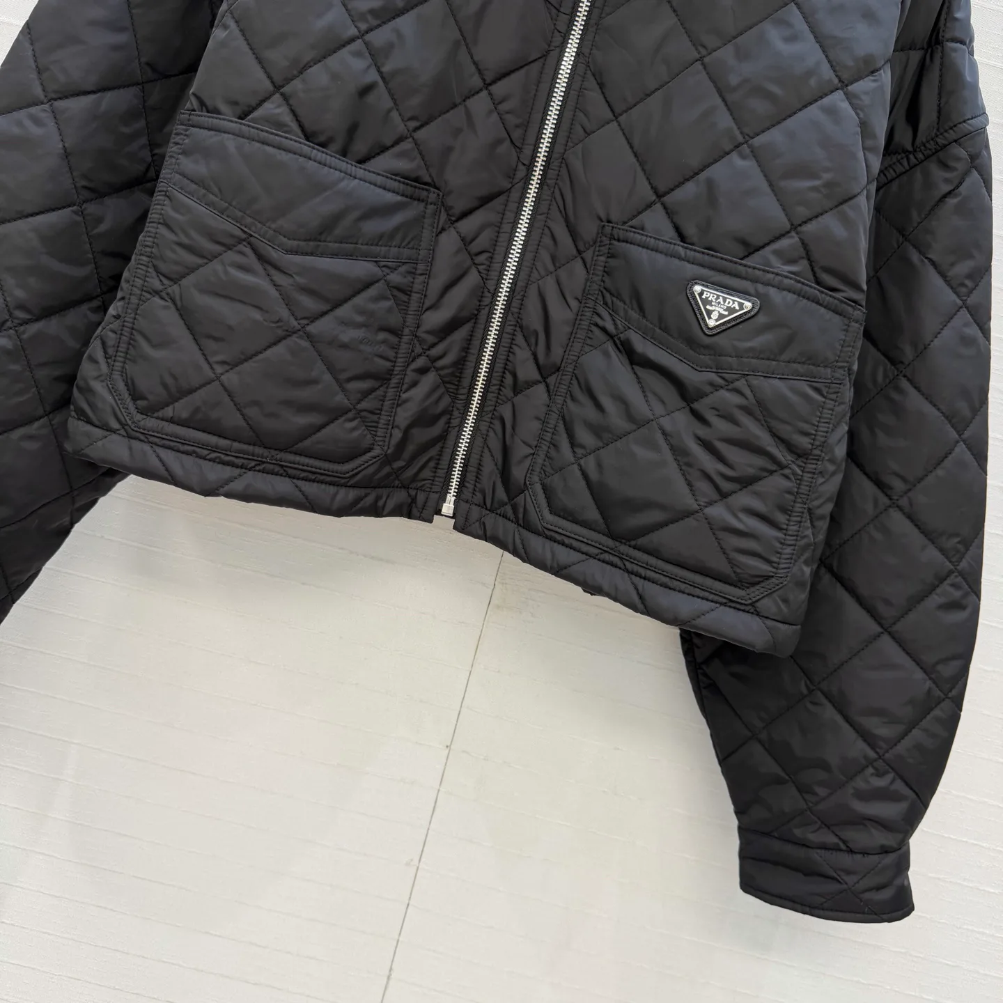 Куртки И Пуховики Женские Prada 18905010