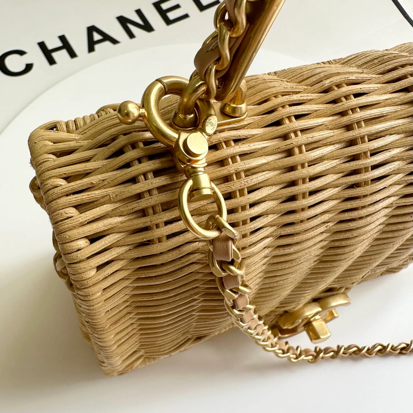 Классические Сумки Женские Chanel 18058413