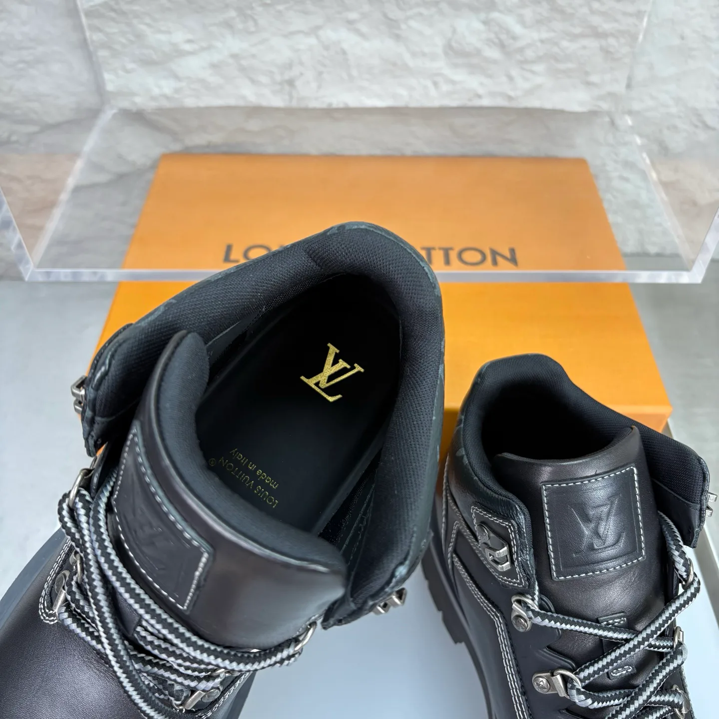Ботинки Мужские Louis Vuitton 18719012