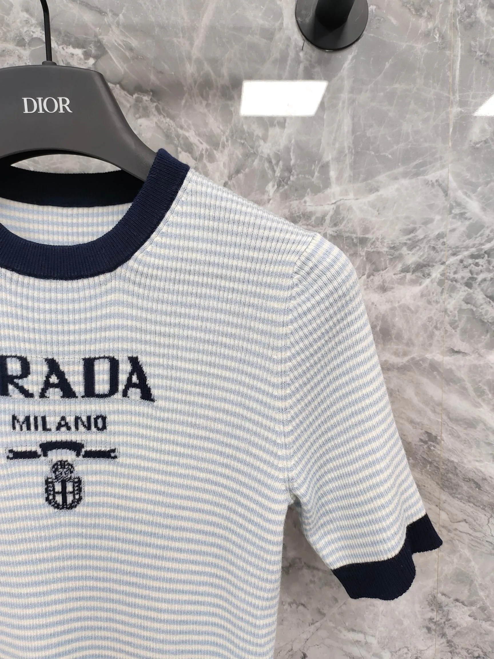Футболки Женские Prada 11959202