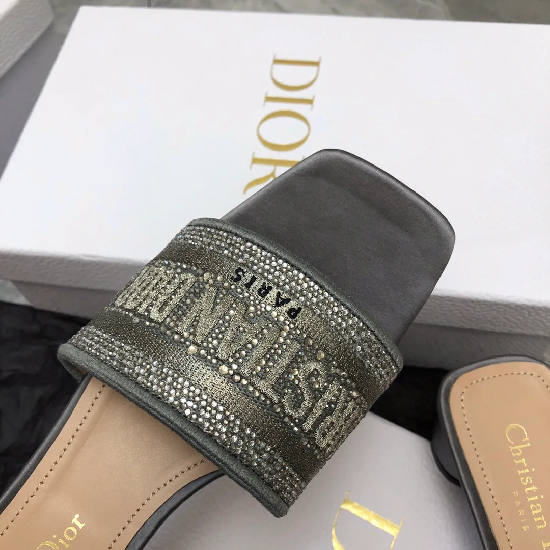 Босоножки Женские Christian Dior 18634011