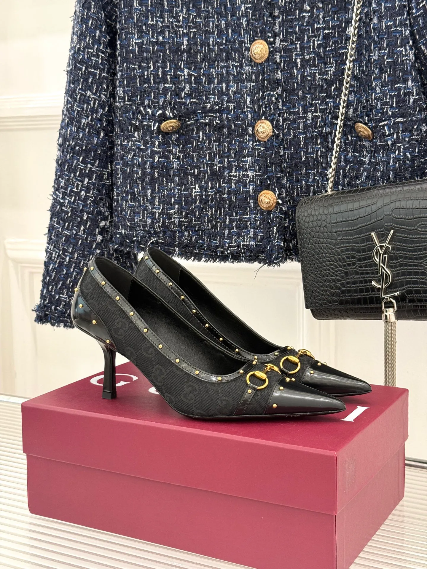 Туфли Женские Gucci 18080457
