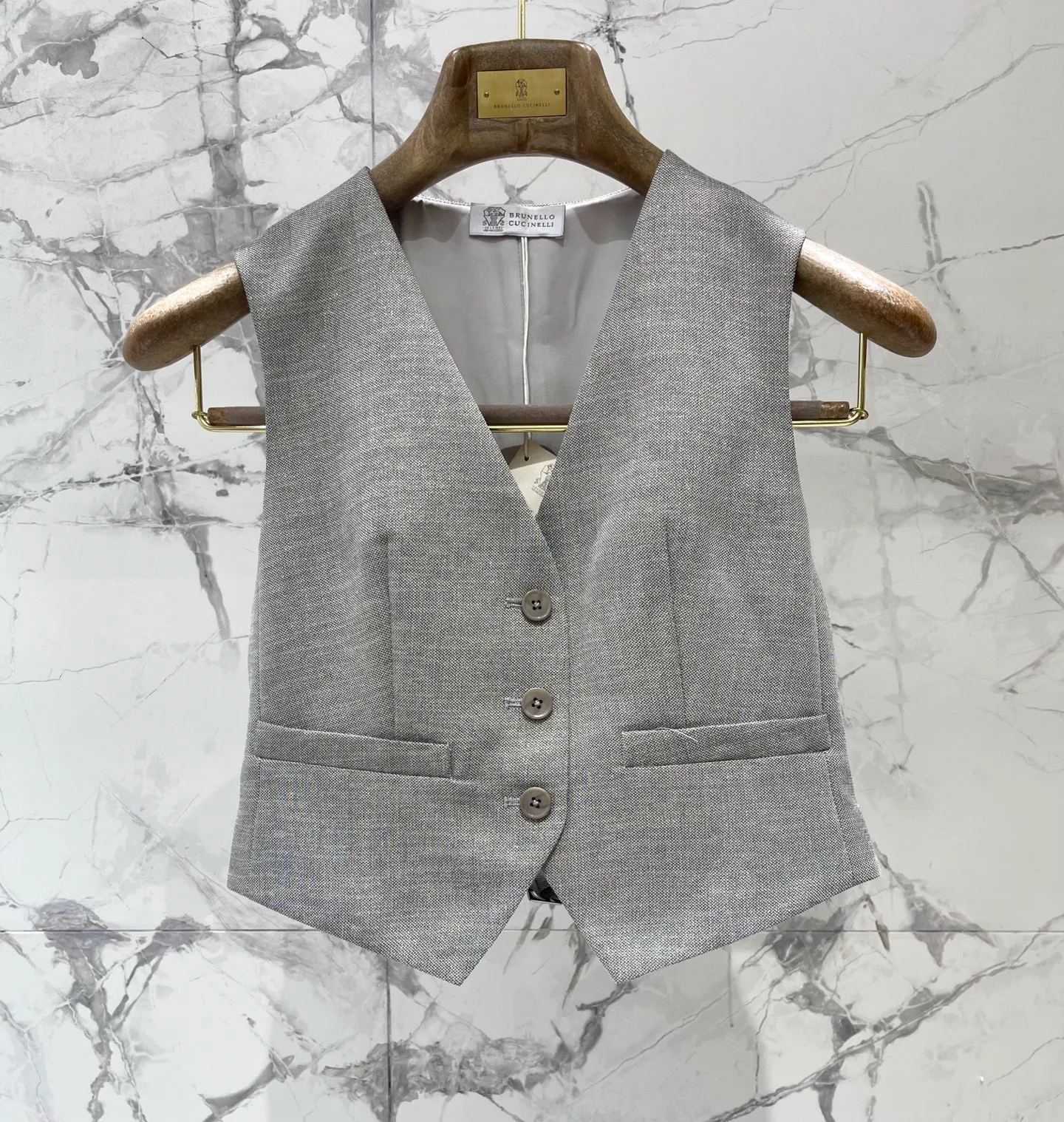 Жилеты Женские Brunello Cucinelli 18527384