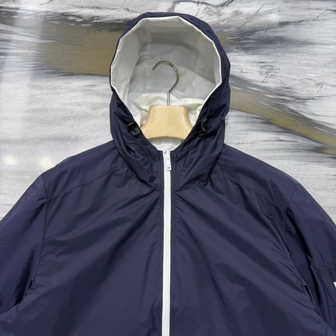 Куртки И Пуховики Мужские Prada 11399648