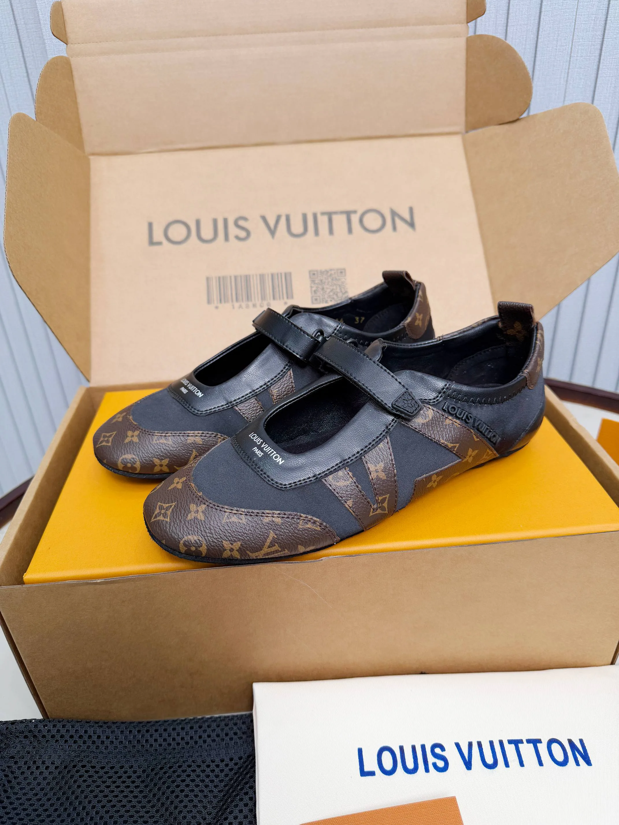 Туфли Женские Louis Vuitton 11250649