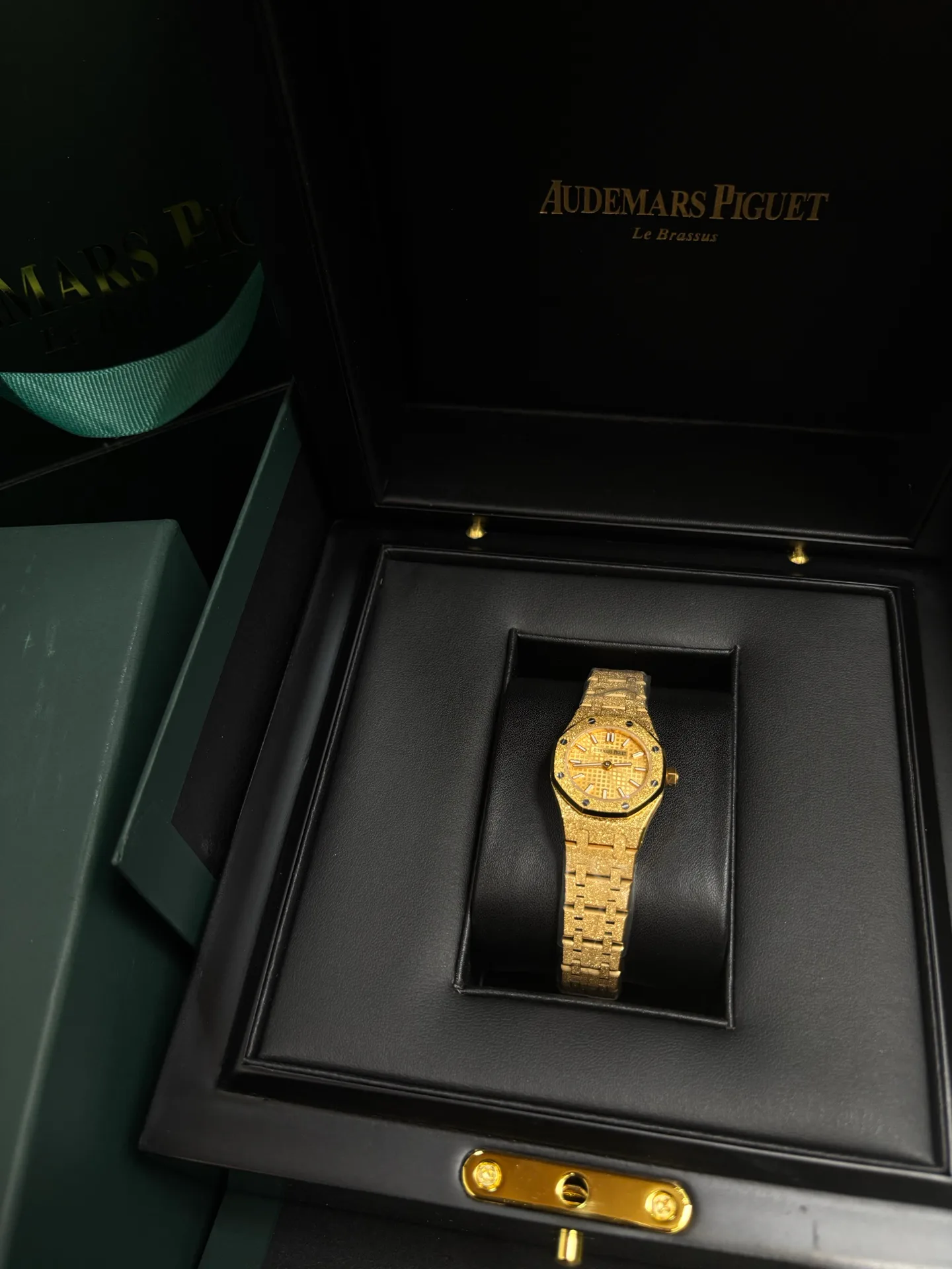 Часы Женские Audemars Piguet 11696026