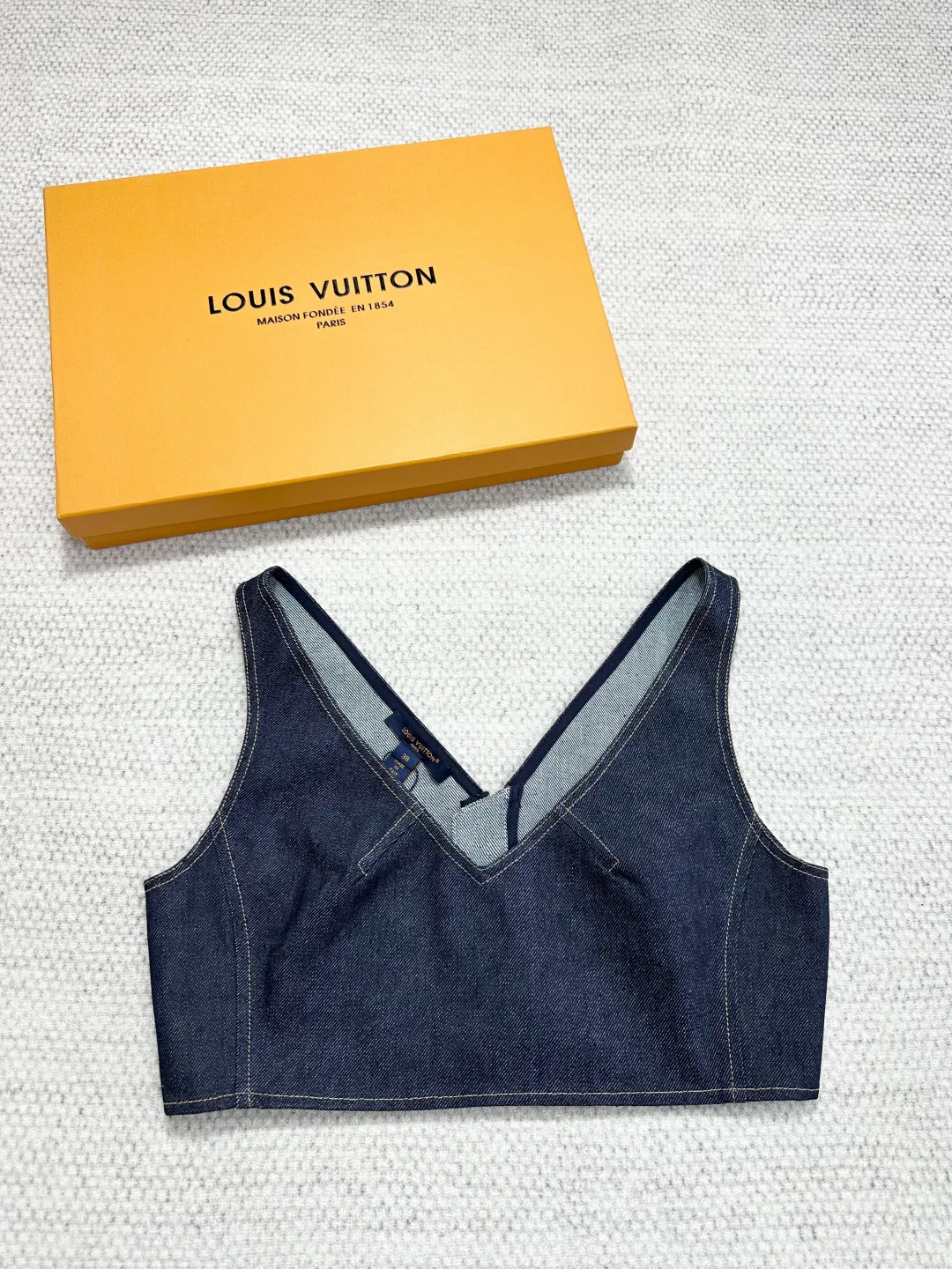 Жилеты Женские Louis Vuitton 12298470