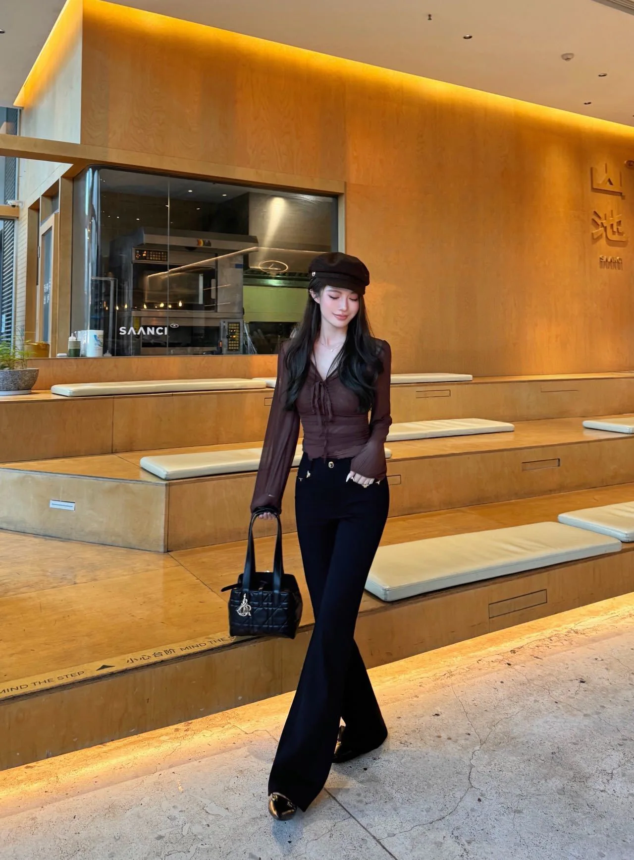 Брюки Женские Louis Vuitton 1791157