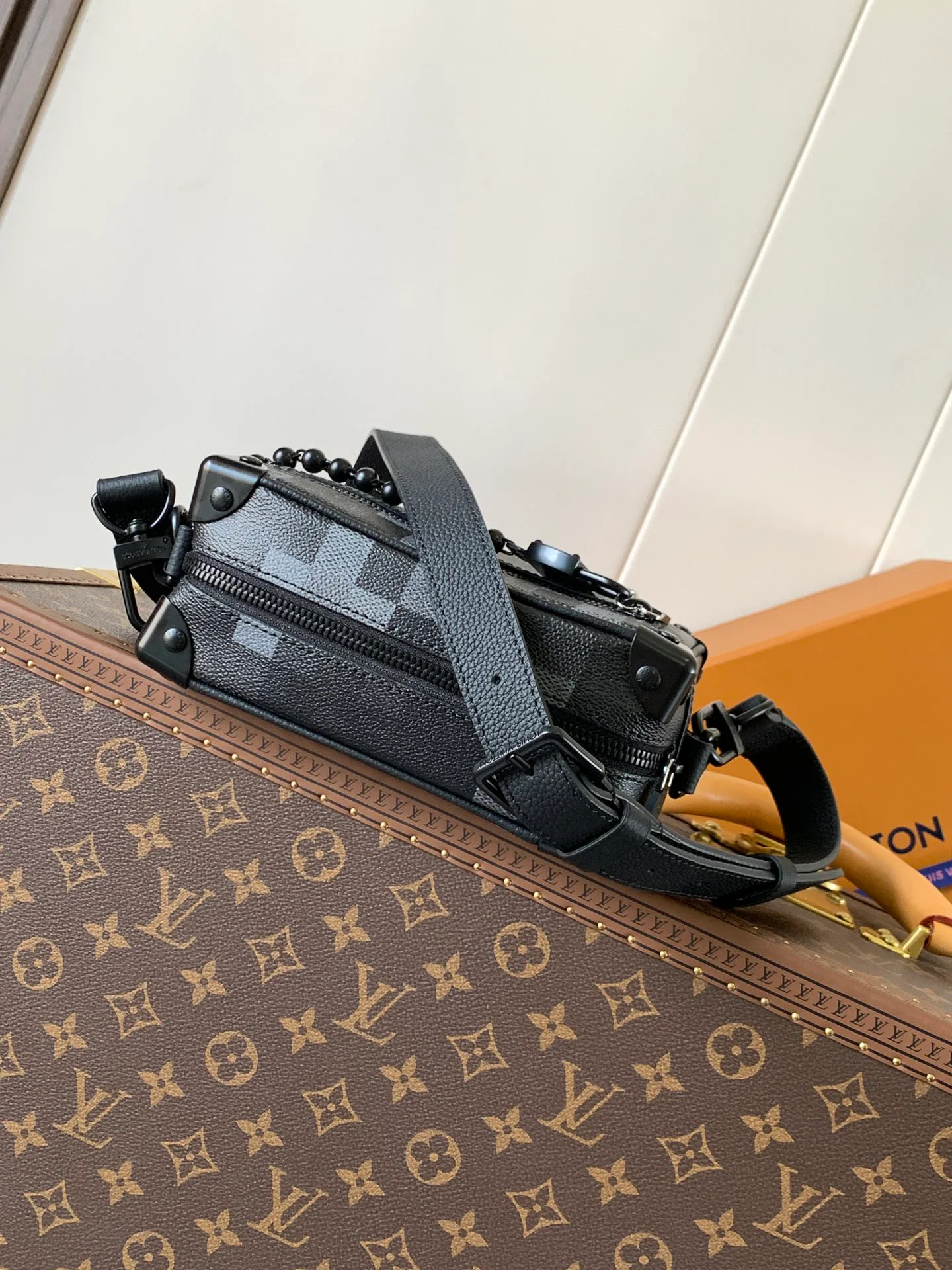 Классические Сумки Женские Louis Vuitton 11704174