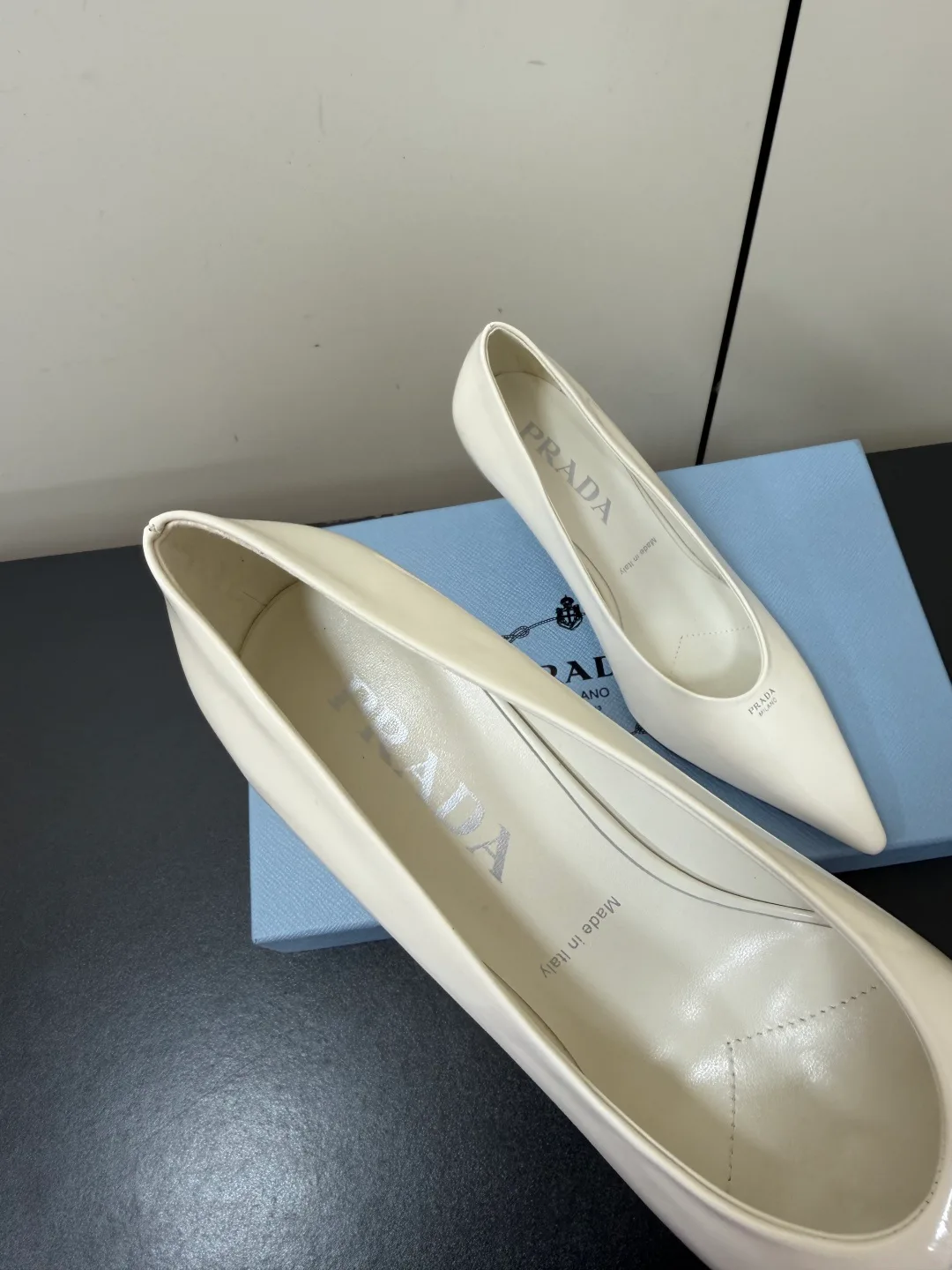 Туфли Женские Prada 17456128