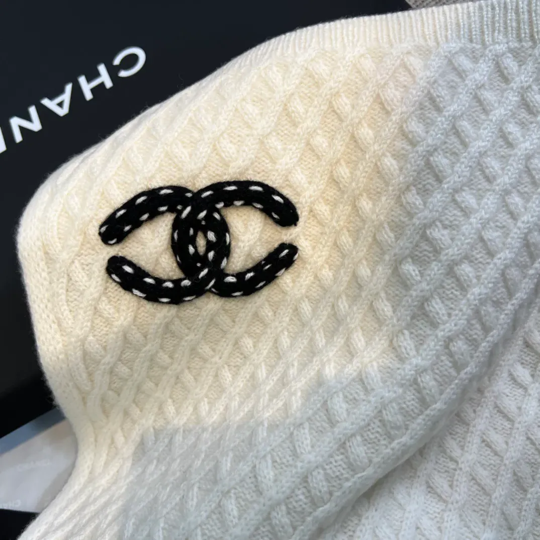 Шарфы Chanel 4820126