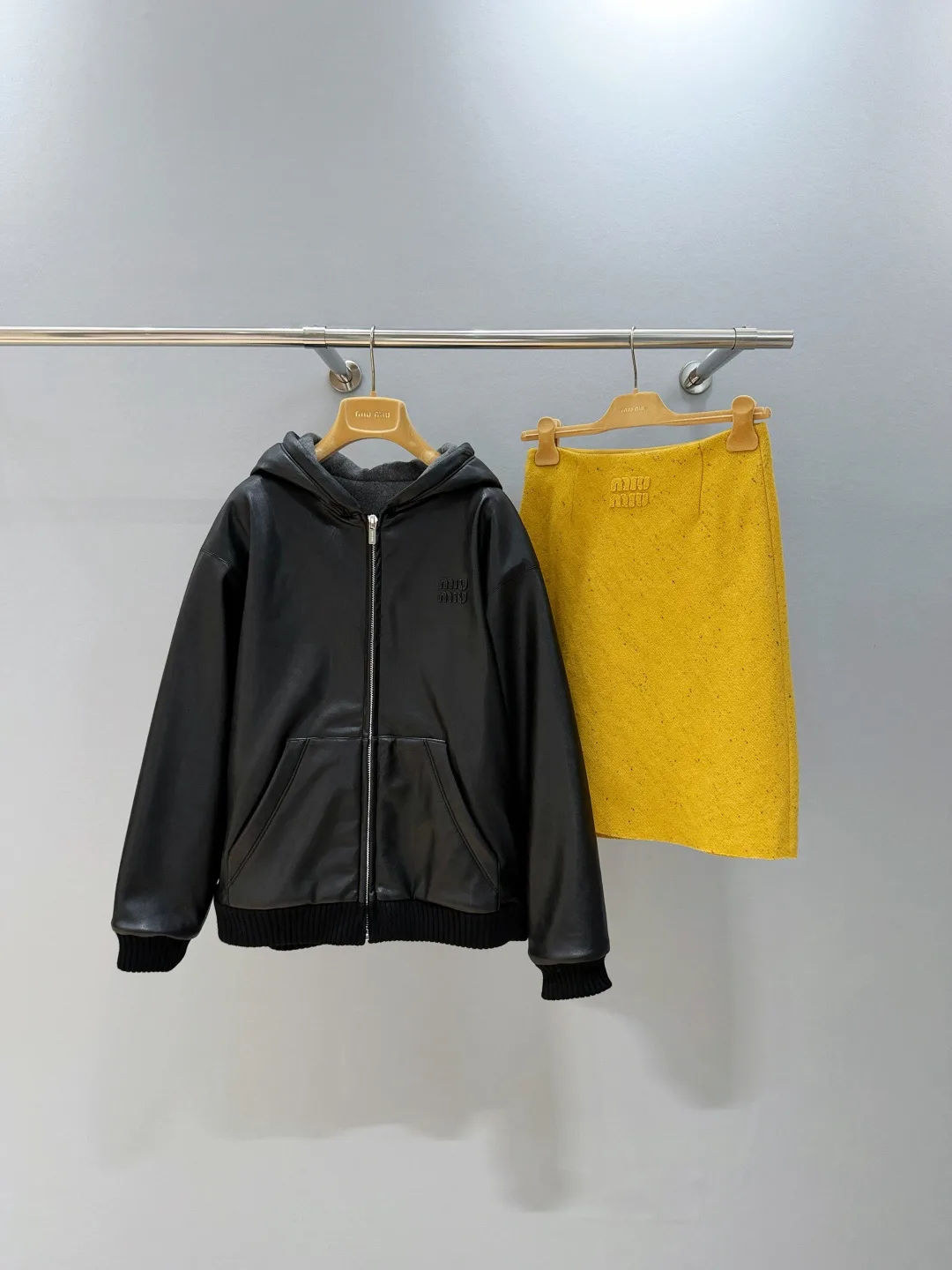 Куртки Женские Miu Miu 342895