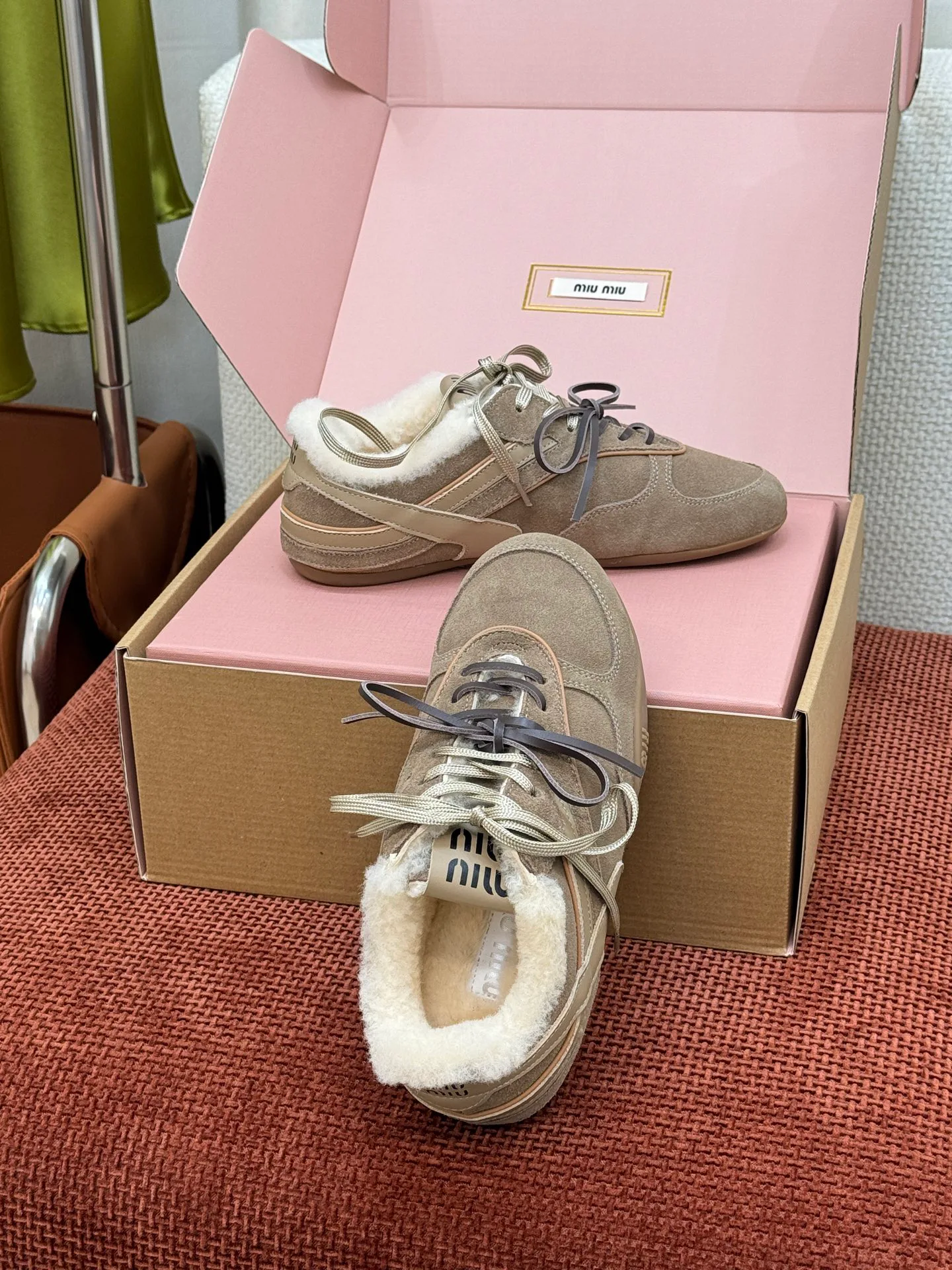 Кроссовки Женские Miu Miu 18341950