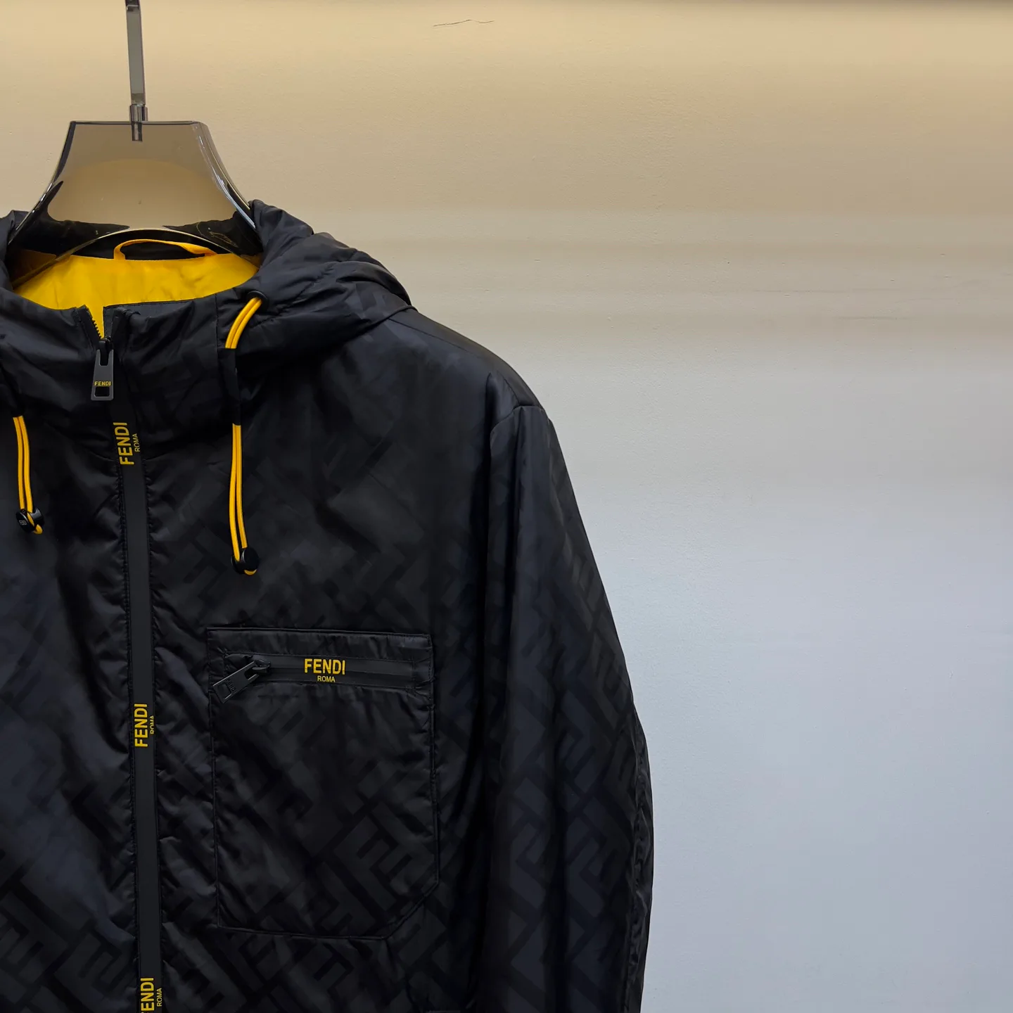 Куртки И Пуховики Мужские Fendi 146095