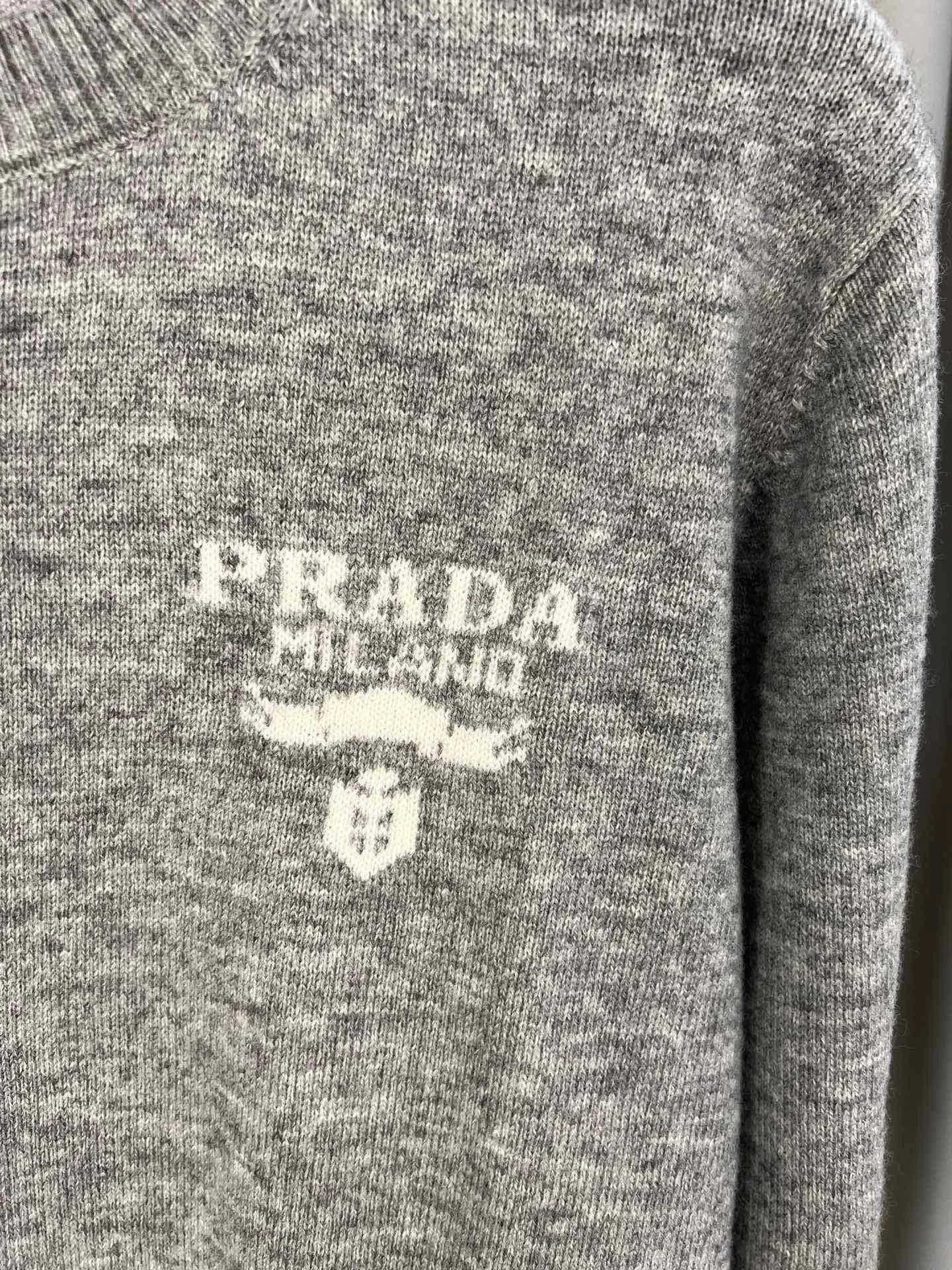 Джемперы И Свитеры Женские Prada 17904297
