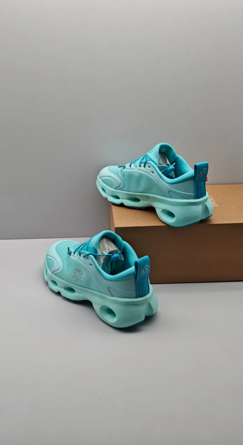 Кроссовки Женские Loewe 13194000