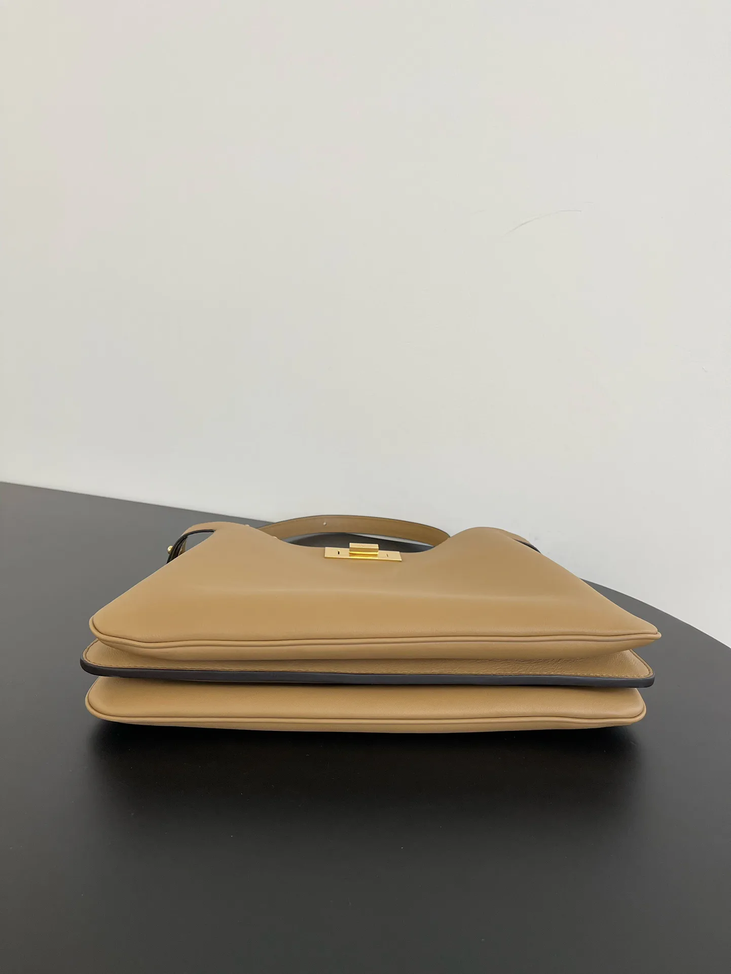Классические Сумки Женские Fendi 13546274