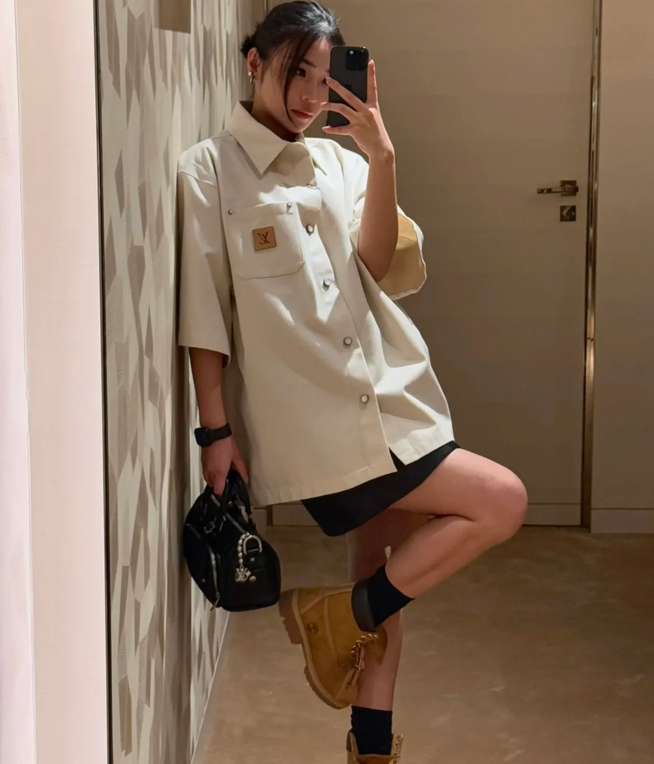 Куртки Женские Louis Vuitton Куртки Женские Louis Vuitton