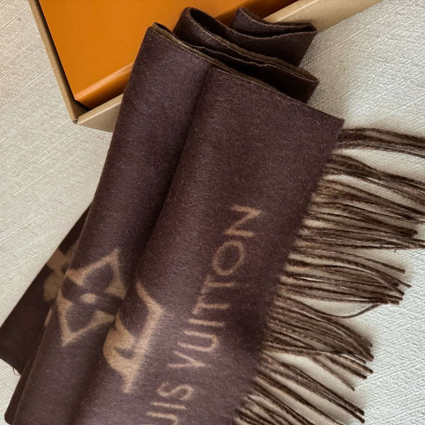 Шарфы Louis Vuitton 6086095