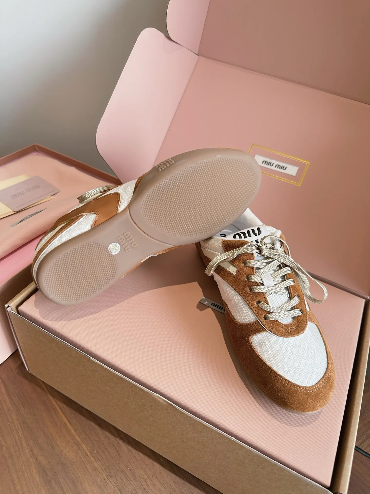 Кроссовки Женские Miu Miu 18444018