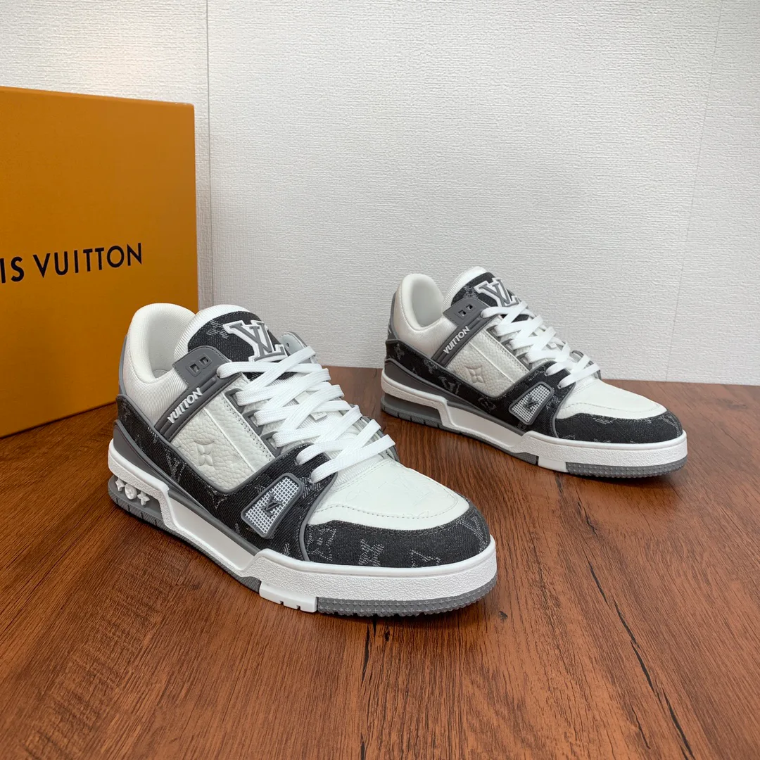 Кроссовки Мужские Louis Vuitton 1032427