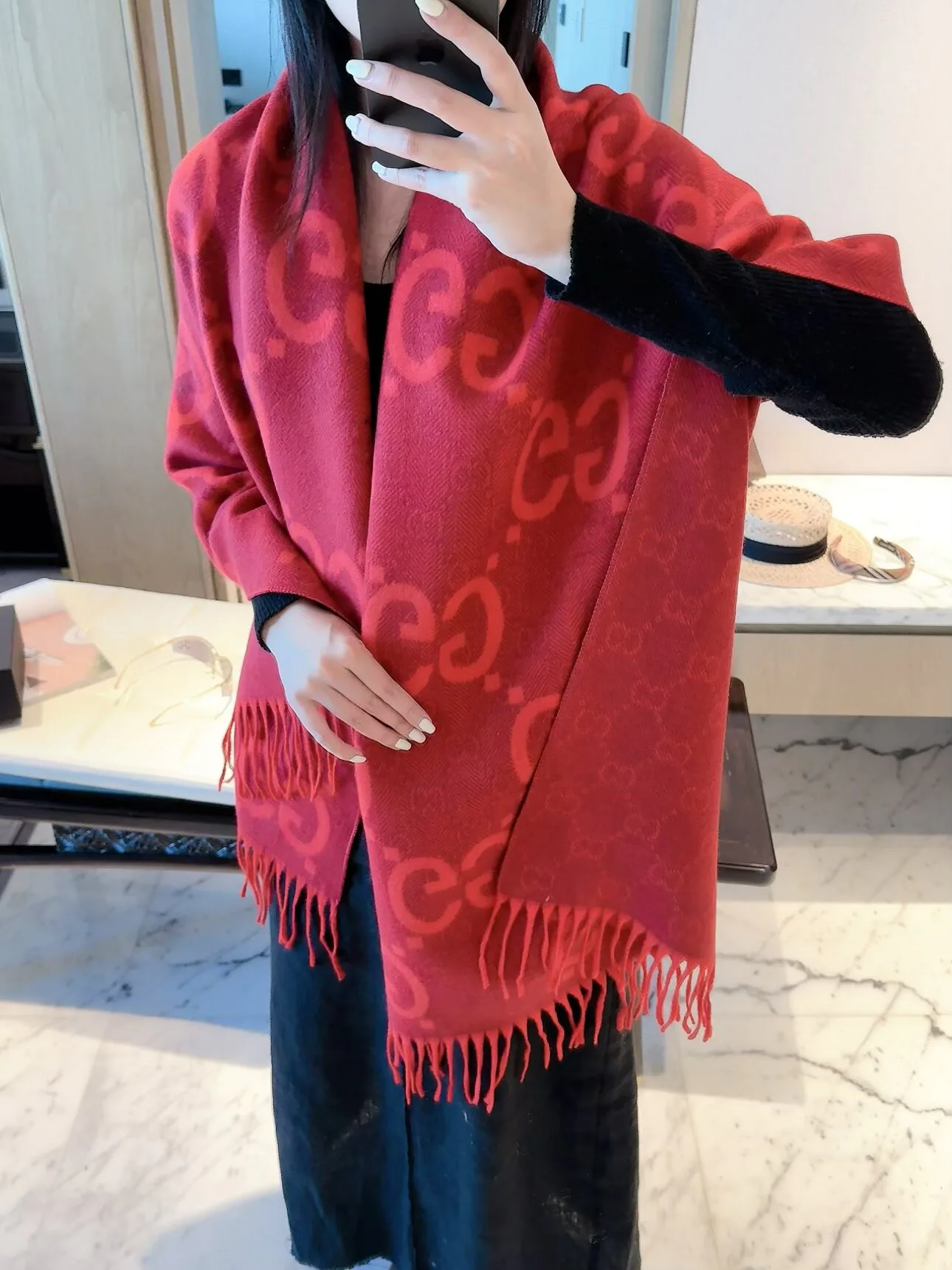 Шарфы Gucci 18222754