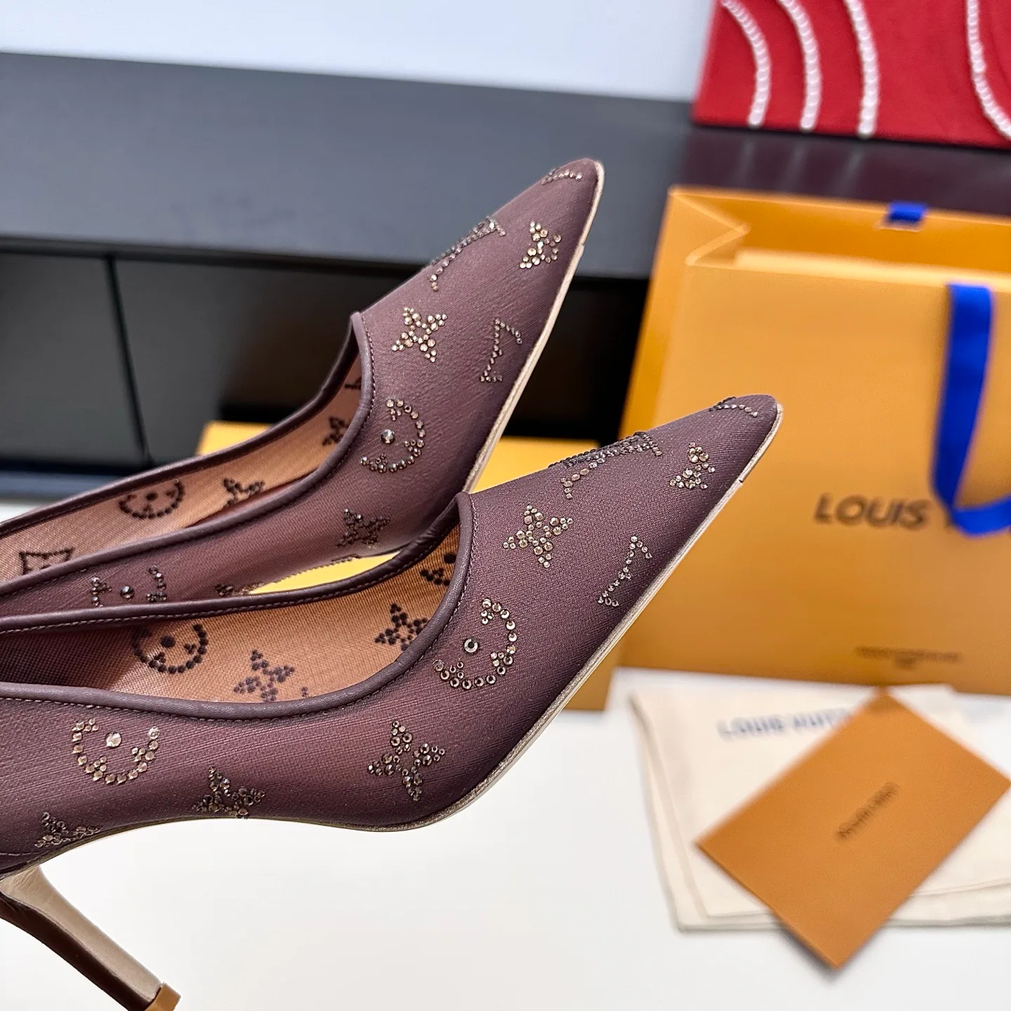 Туфли Женские Louis Vuitton 11419702