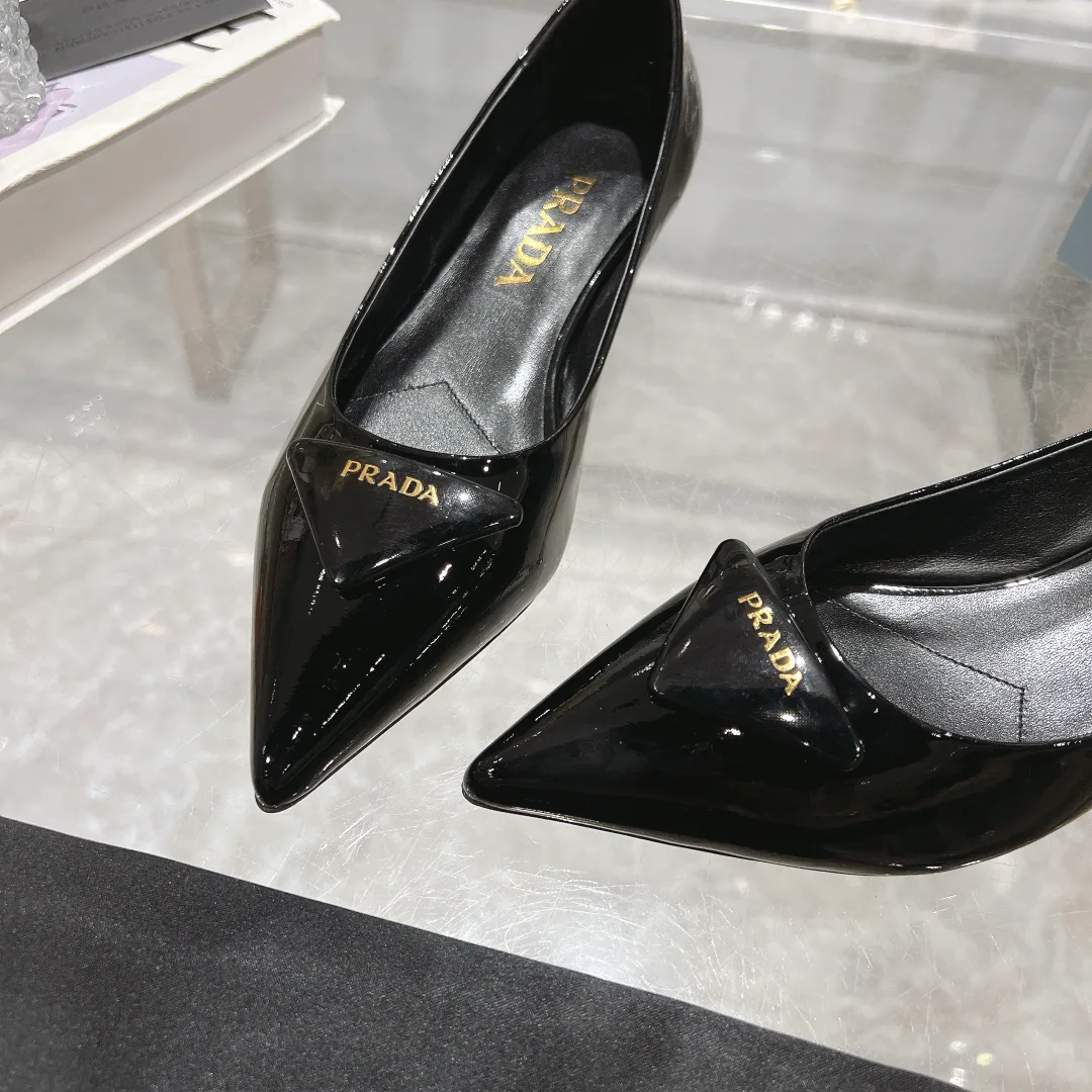 Туфли Женские Prada 11522272