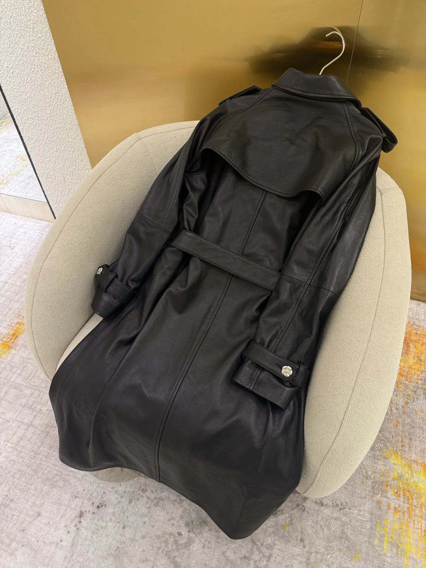 Кожаные Куртки И Дублёнки Женские Chanel 11428934