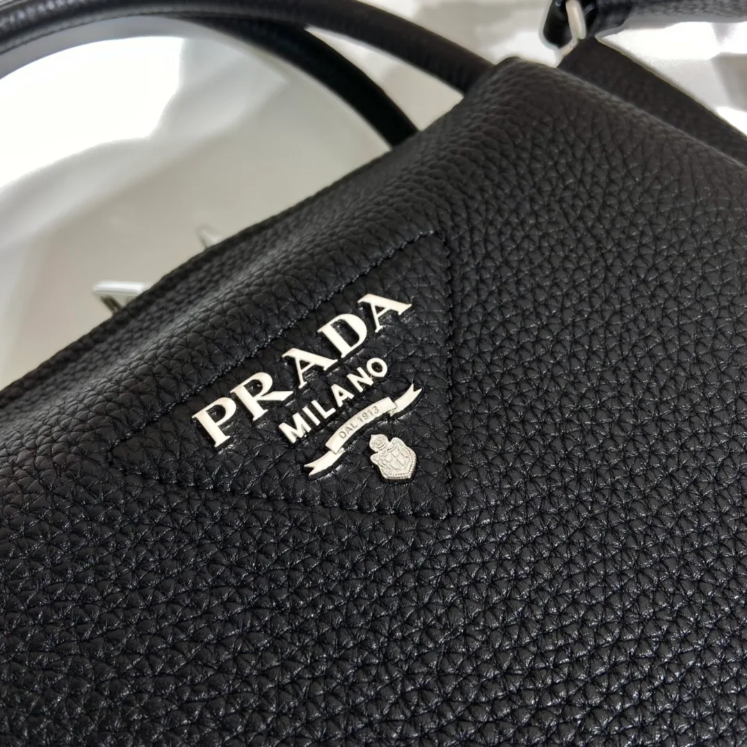 Сумки На Ремне Женские Prada 11449115
